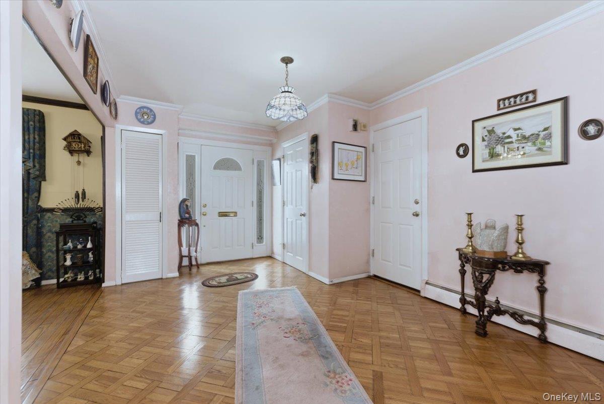 #4 photo, 3881 Greentree Drive, Oceanside , NY 11572