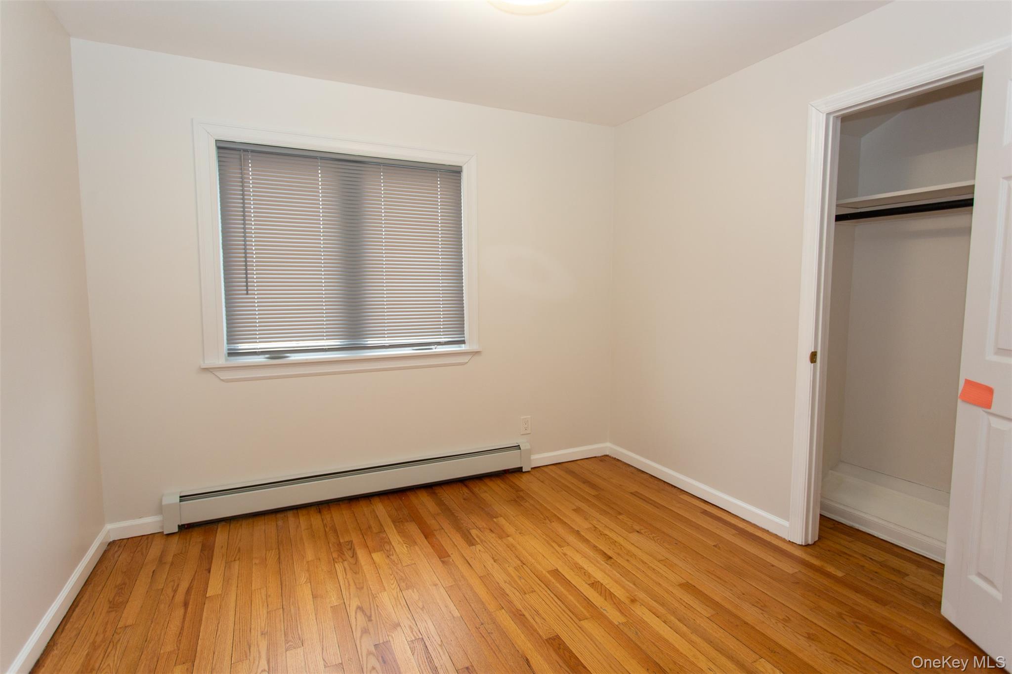 #14 photo, 712 Barnes Avenue, Baldwin , NY 11510