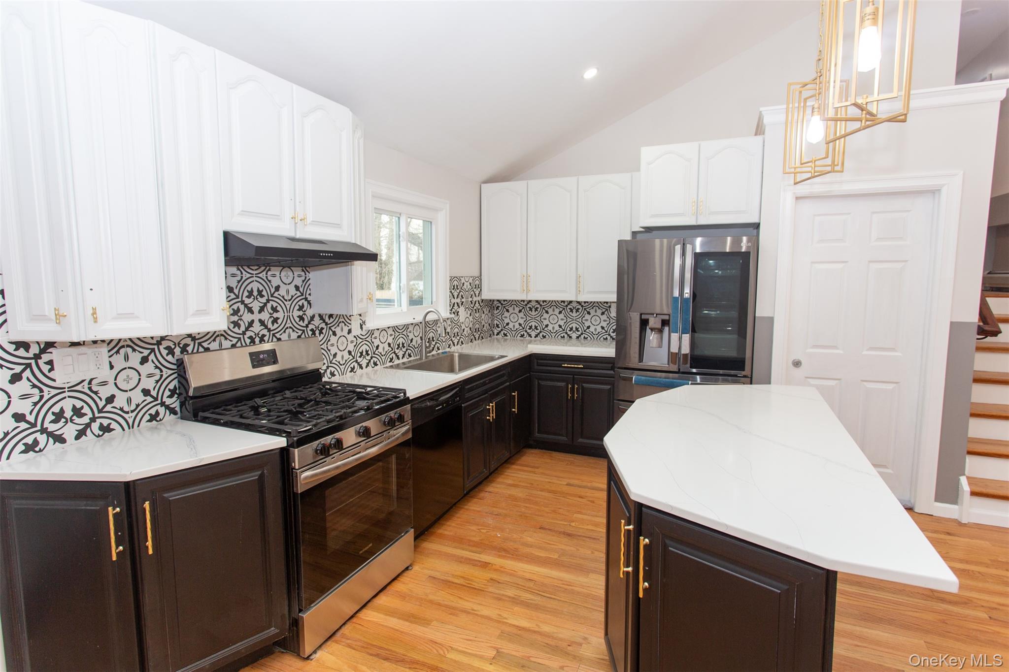 #6 photo, 712 Barnes Avenue, Baldwin , NY 11510