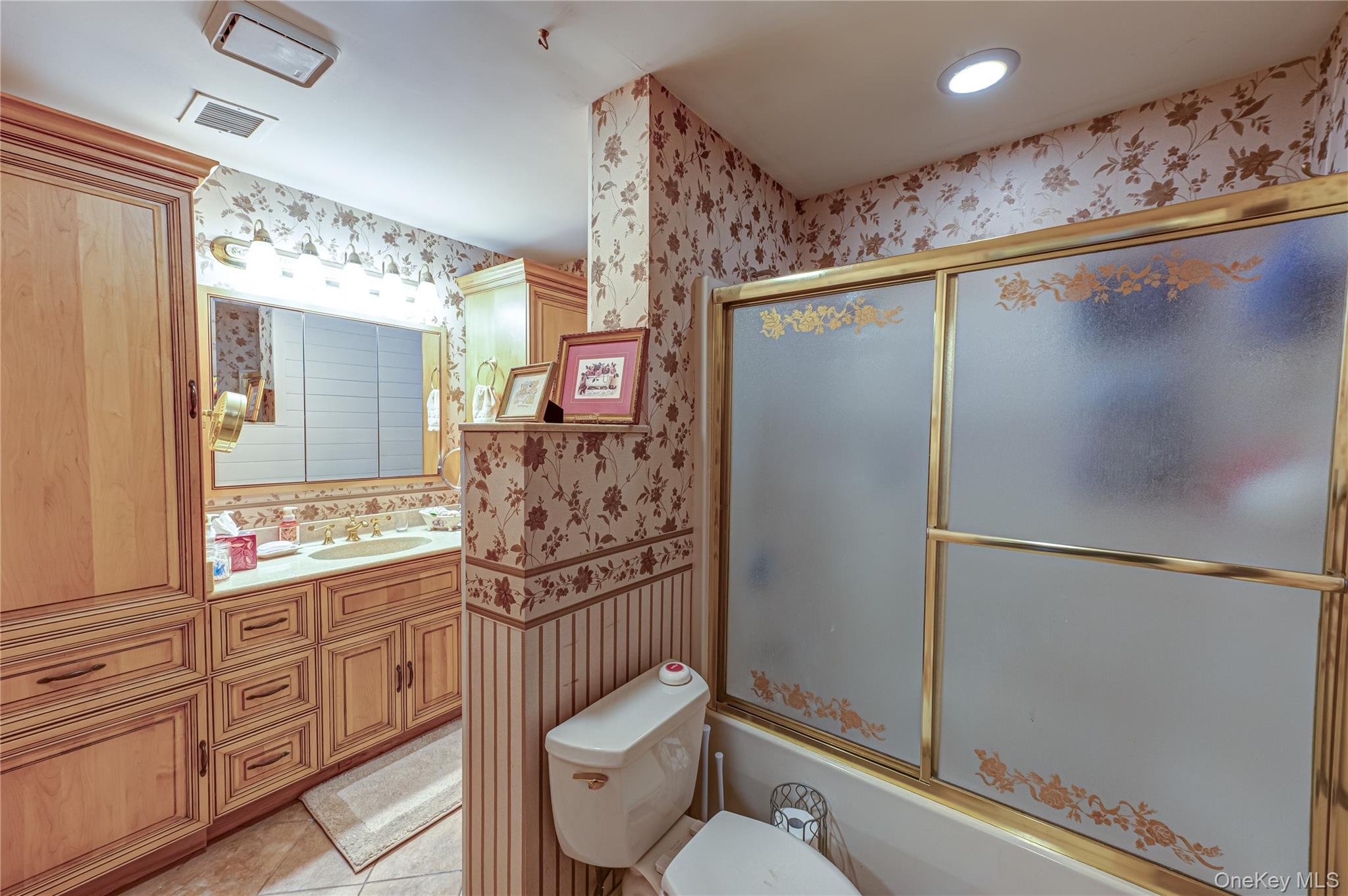 #18 photo, 12 Blue Point Road, सफ़ोक काउंटी Holtsville , NY 11742