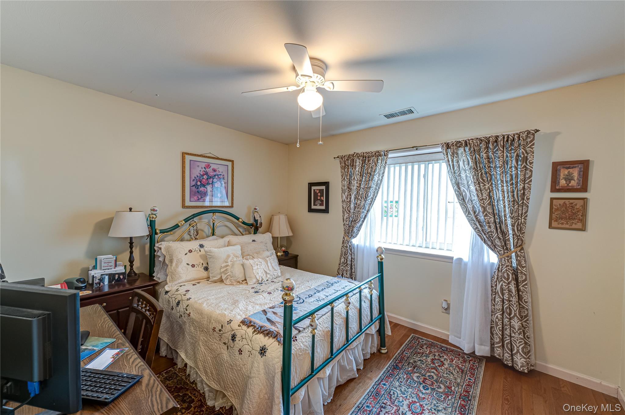 #19 photo, 12 Blue Point Road, सफ़ोक काउंटी Holtsville , NY 11742