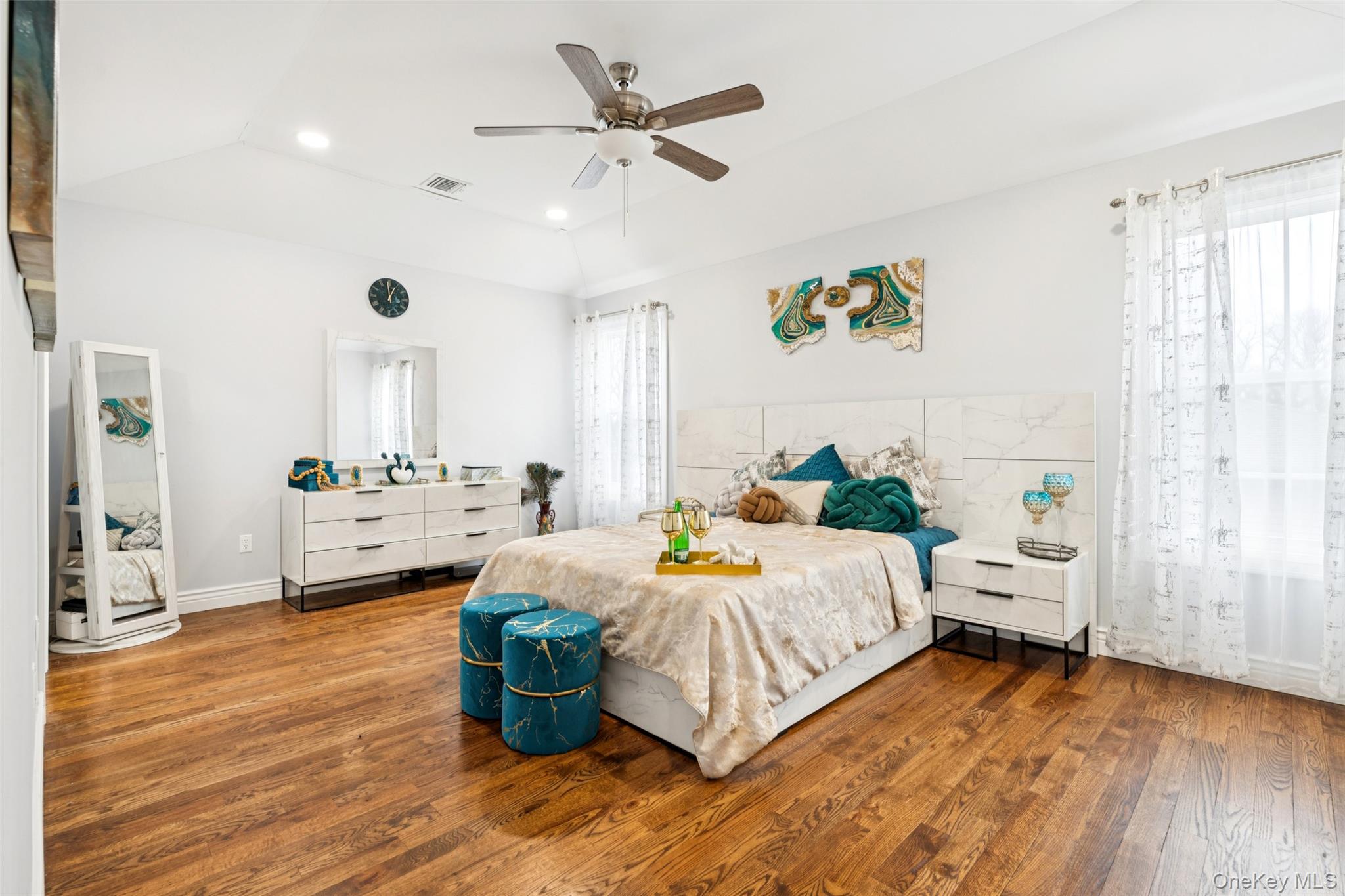 #15 photo, 2162 Seamans Neck Road, מחוז נסאו Seaford , NY 11783