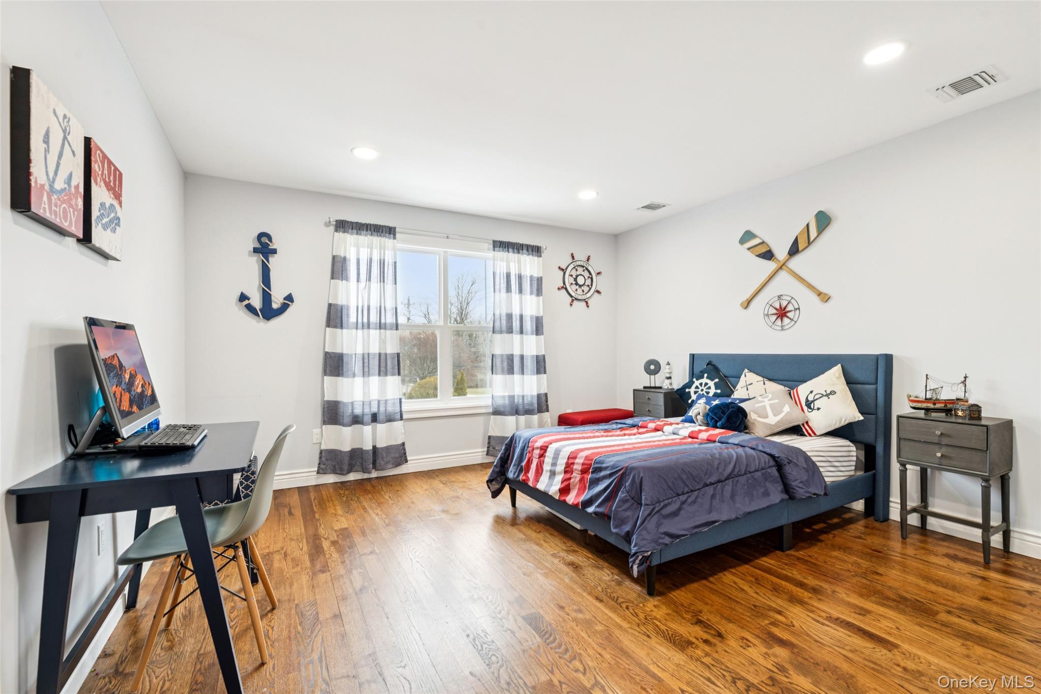 #18 photo, 2162 Seamans Neck Road, מחוז נסאו Seaford , NY 11783