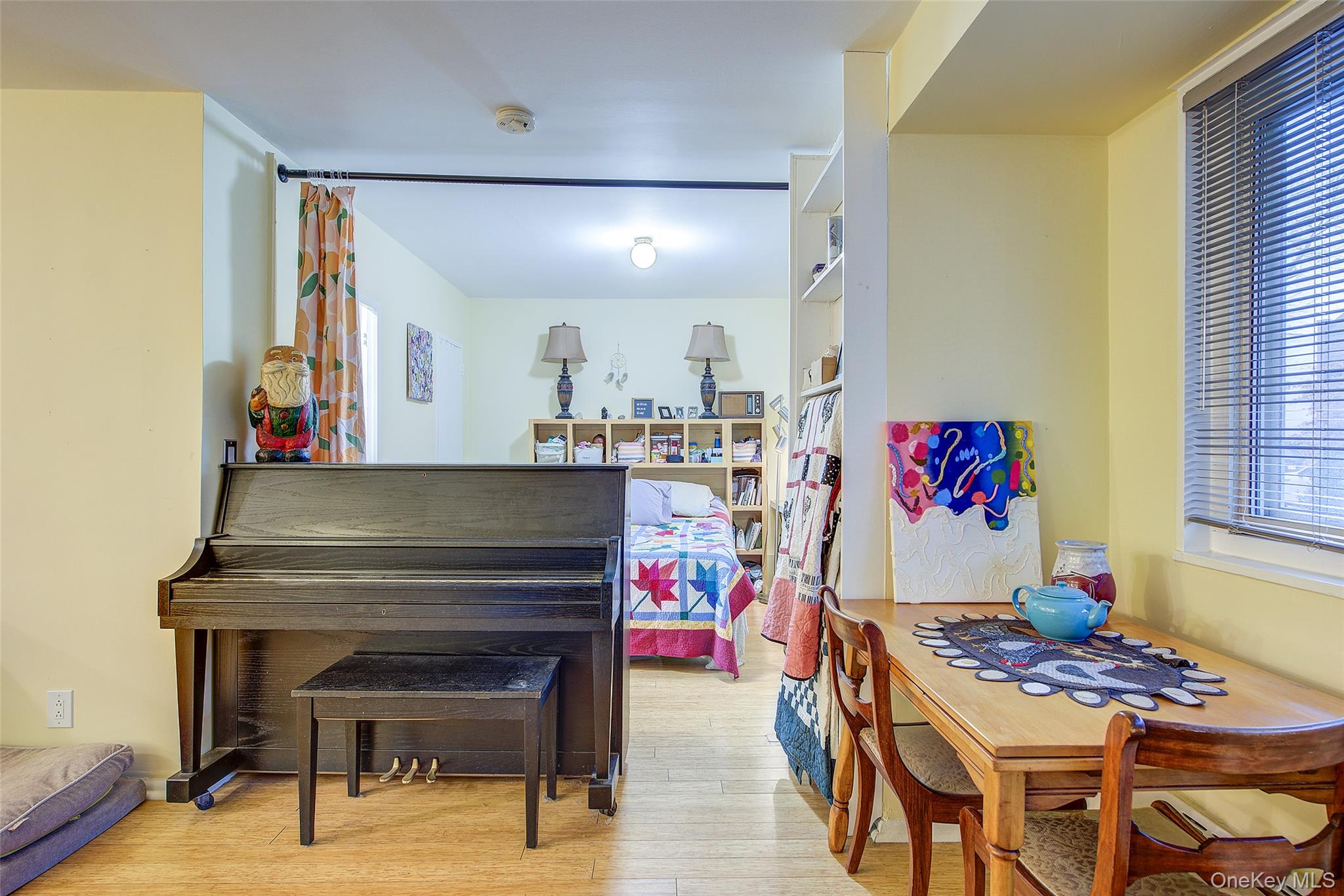 #10 photo, 39-65 52nd Street, קווינס Woodside , NY 11377