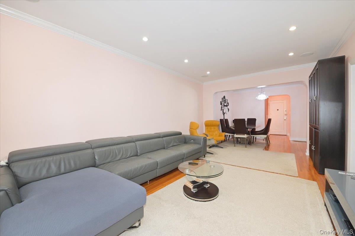 #6 photo, 6361 99th Street, Rego Park , NY 11374