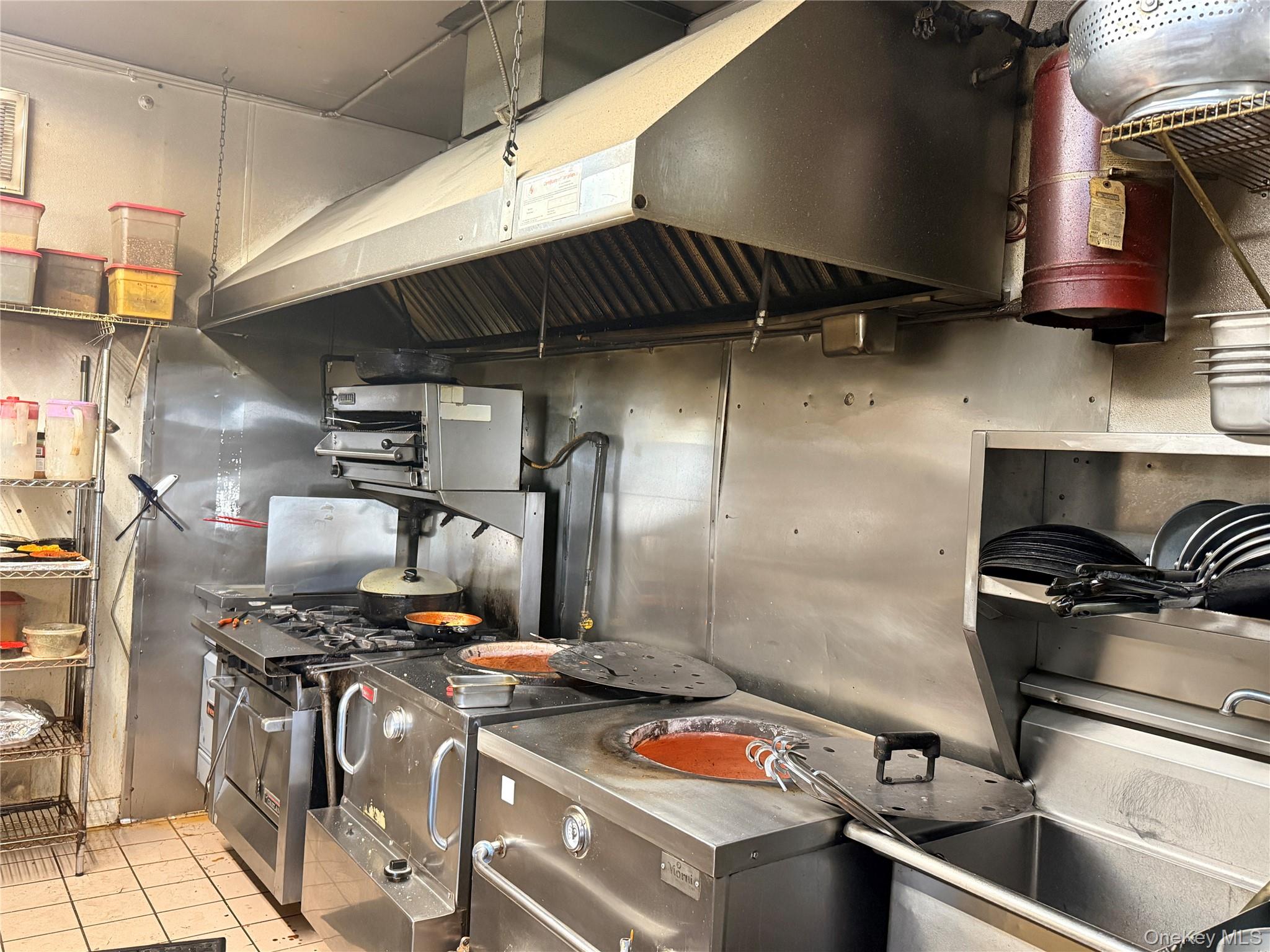 #3 photo, Centereach, מחוז סאפוק Centereach , NY 11720