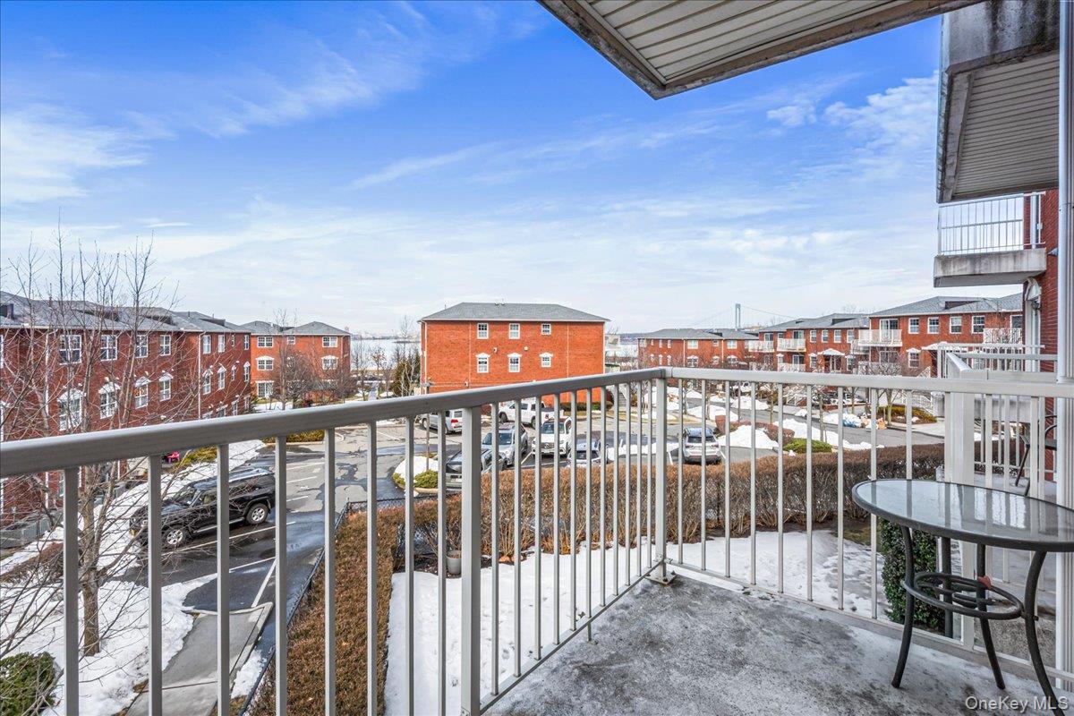 #15 photo, 12303 Lax Avenue, קווינס College Point , NY 11356