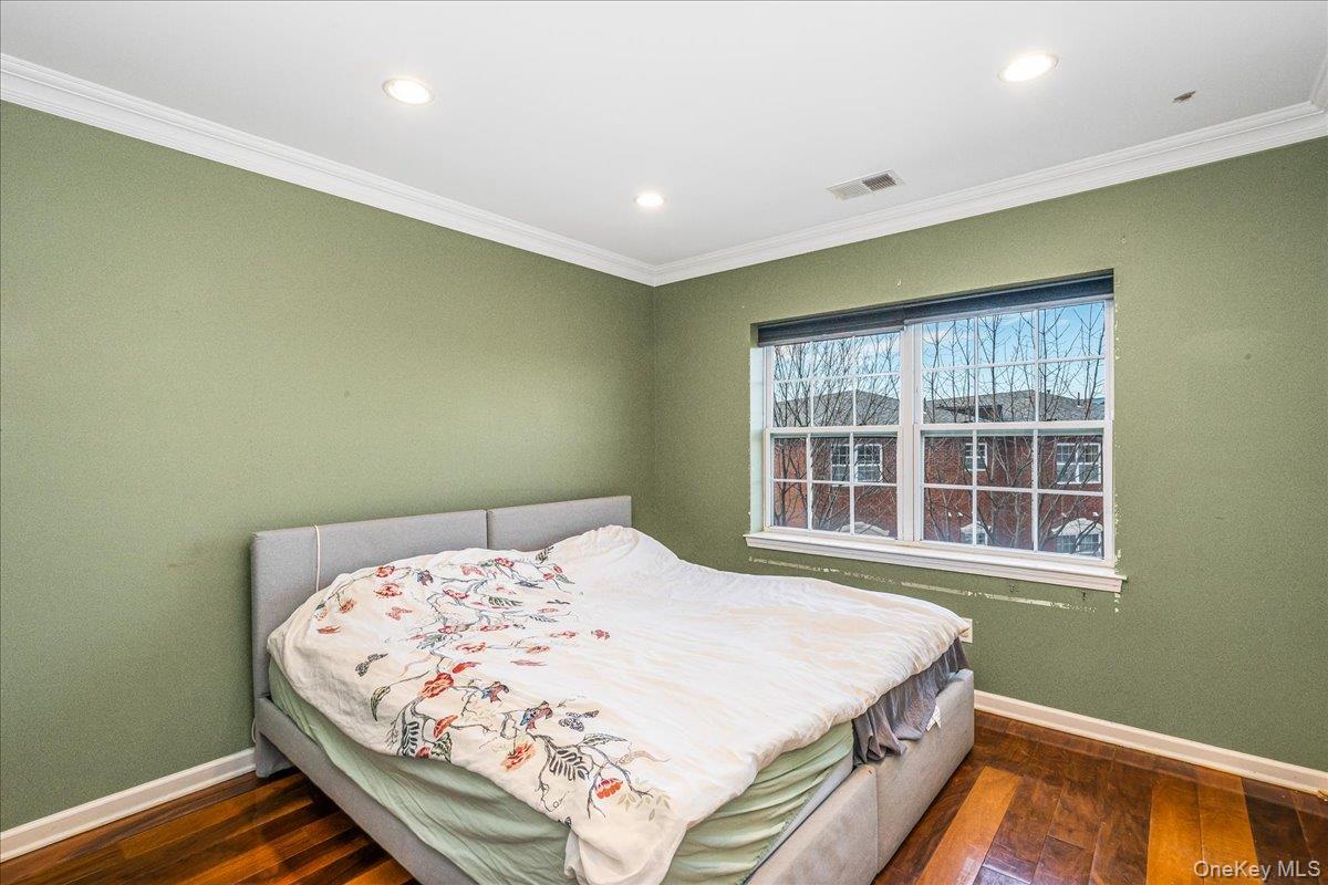 #19 photo, 12303 Lax Avenue, קווינס College Point , NY 11356