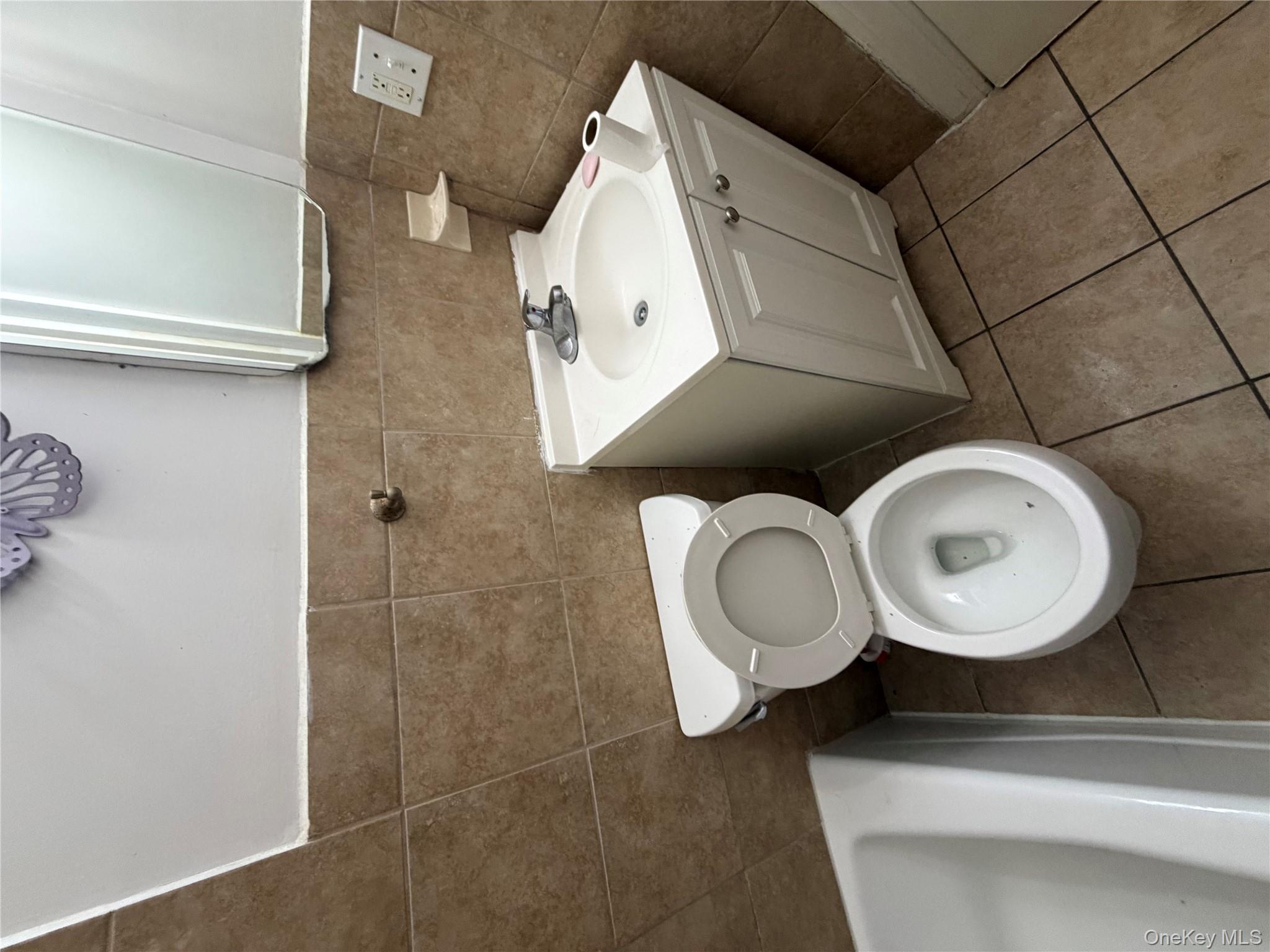 #1 photo, 86-28 80 ST, كوينز Woodhaven , NY 11421