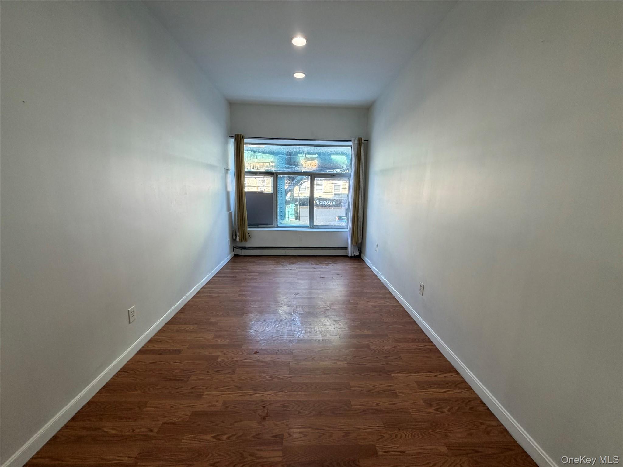 #2 photo, 86-28 80 ST, كوينز Woodhaven , NY 11421