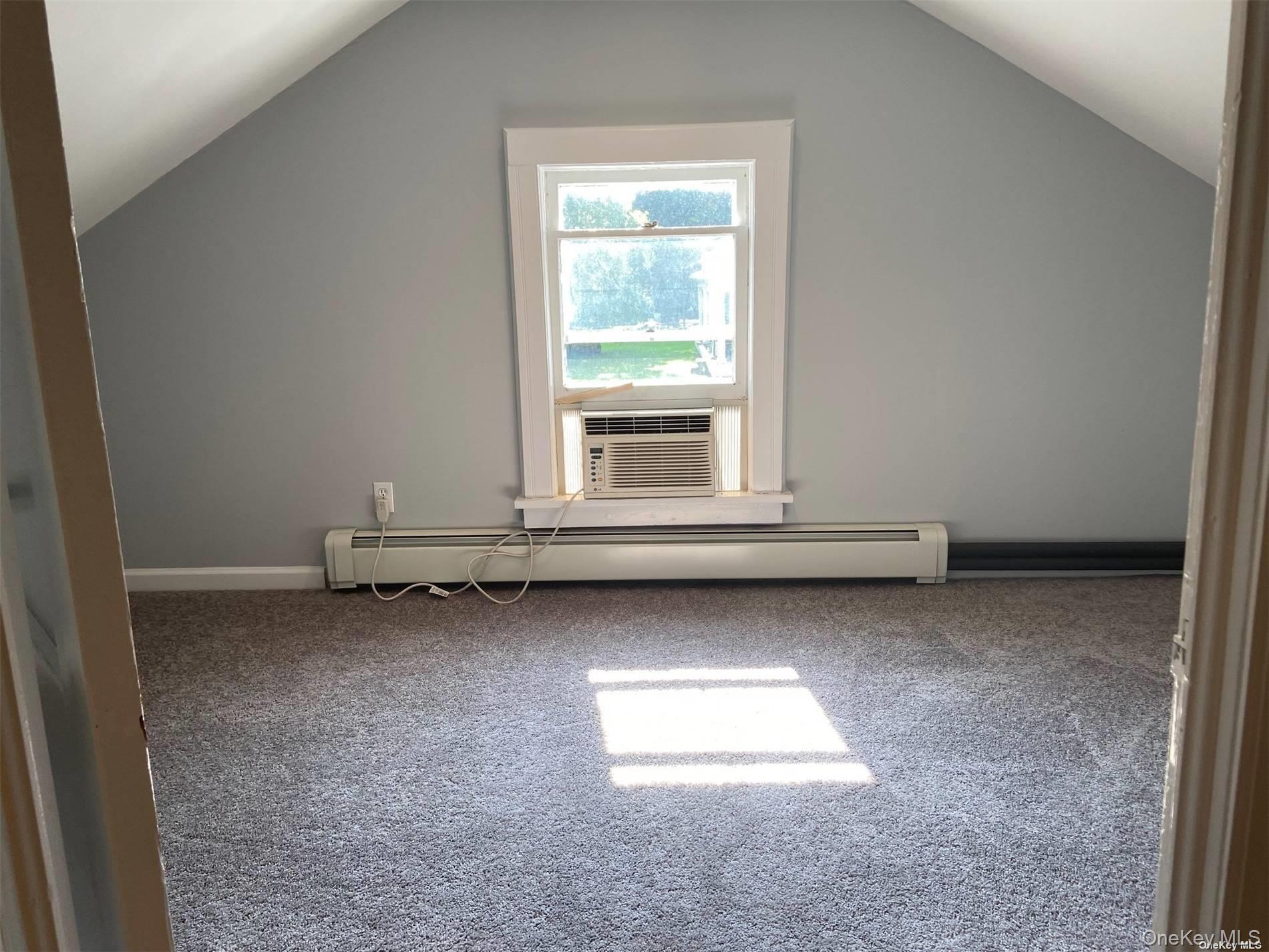 #19 photo, 51 Centershore Road, Centerport , NY 11721