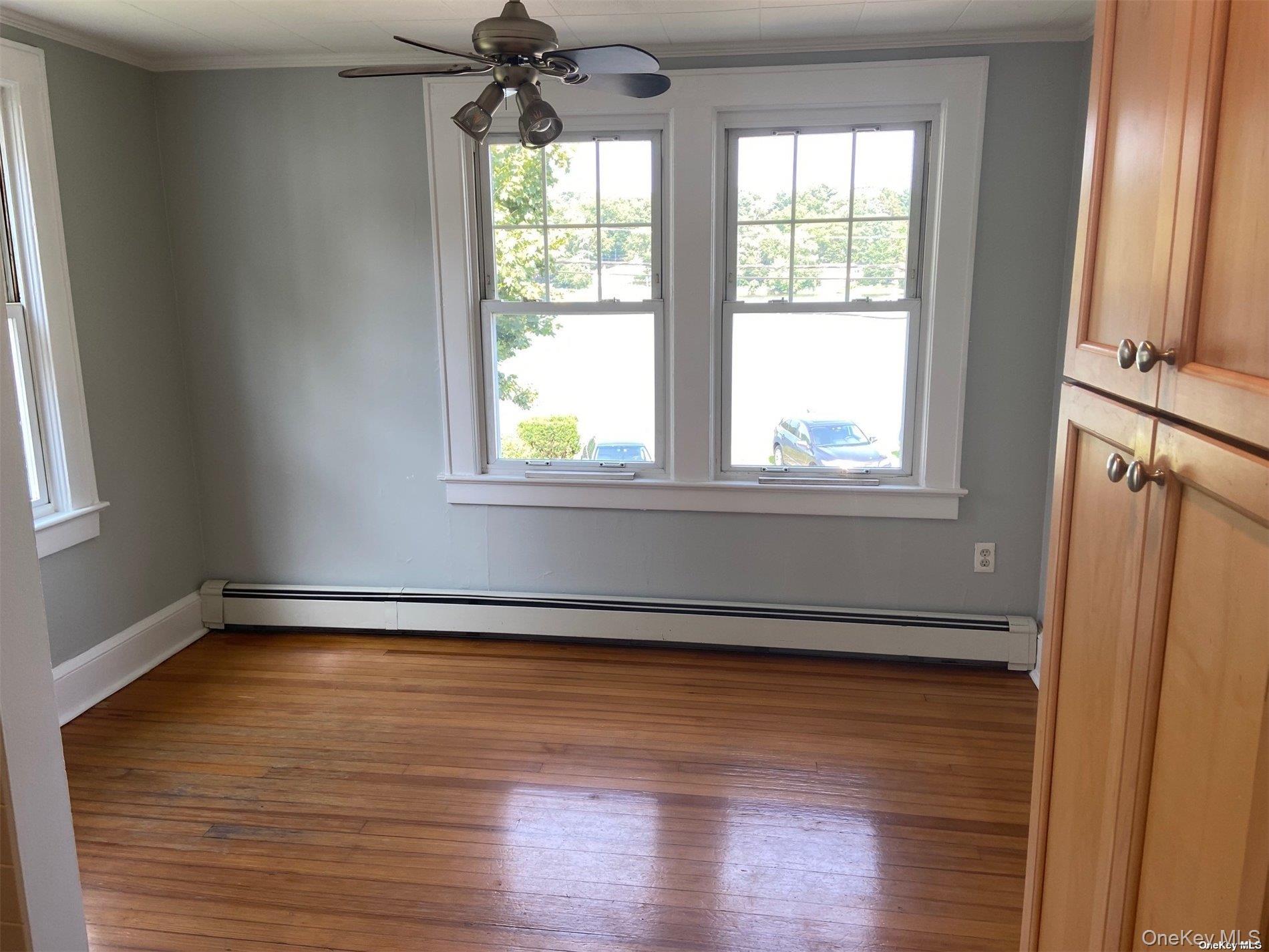 #7 photo, 51 Centershore Road, Centerport , NY 11721