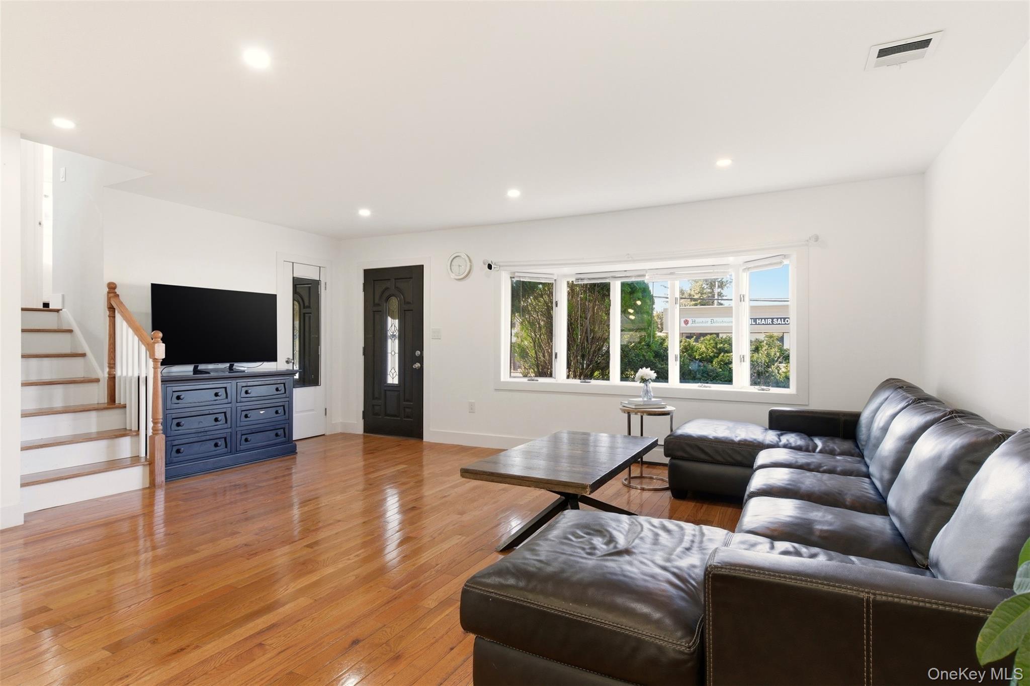 #2 photo, 557 Woodbury Road, Plainview , NY 11803