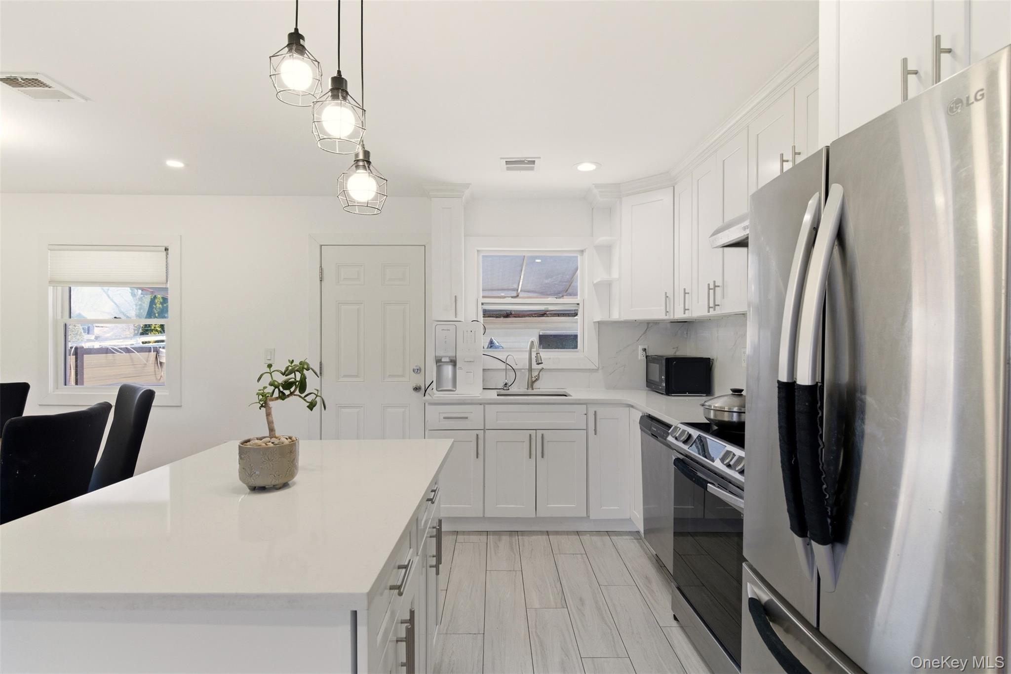 #8 photo, 557 Woodbury Road, Plainview , NY 11803