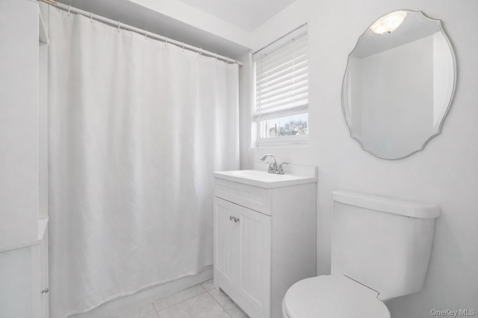 #15 photo, 7019 71st Street, קווינס Glendale , NY 11385