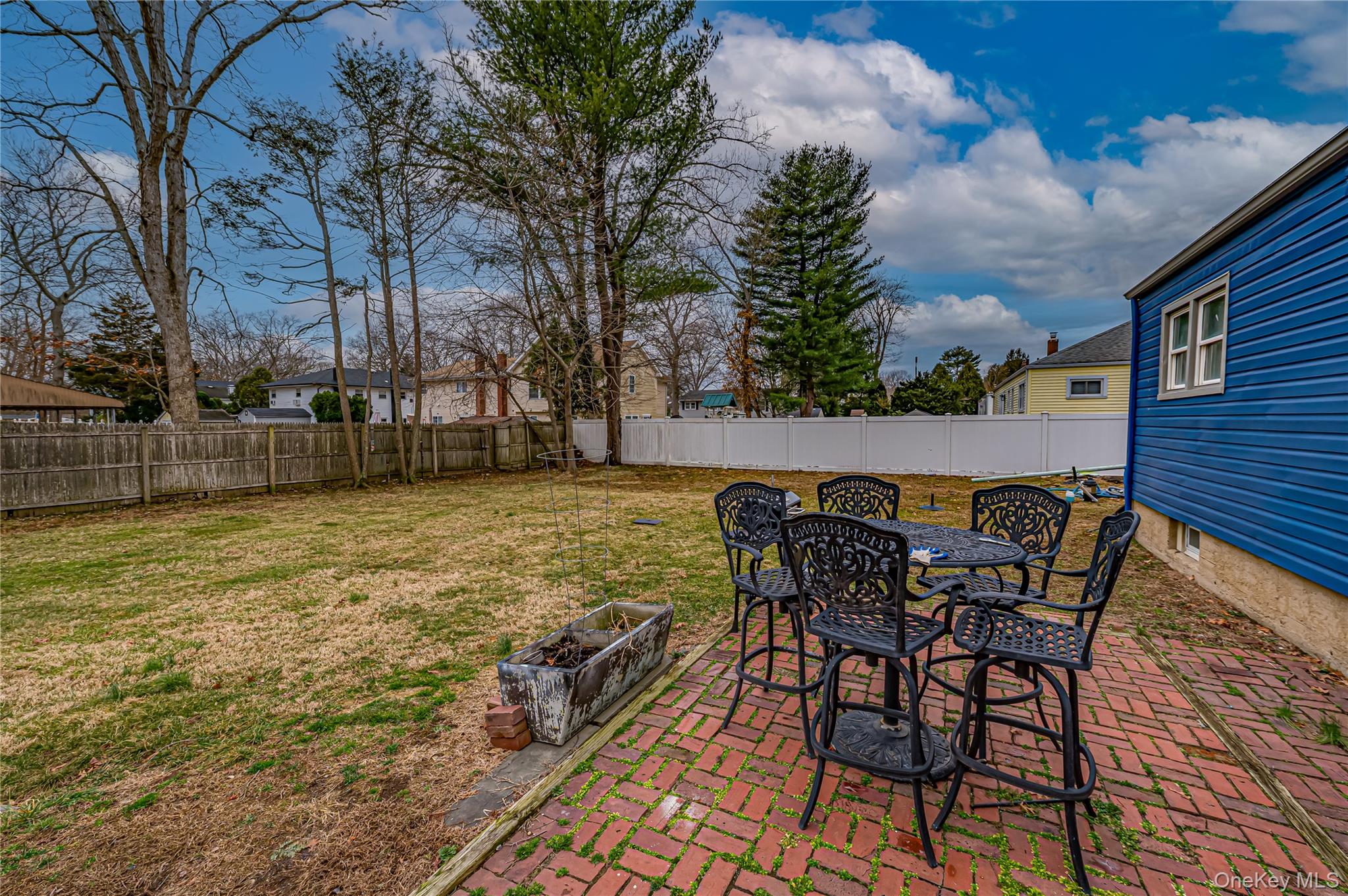 #14 photo, 10 Sinclair Drive, Greenlawn , NY 11740