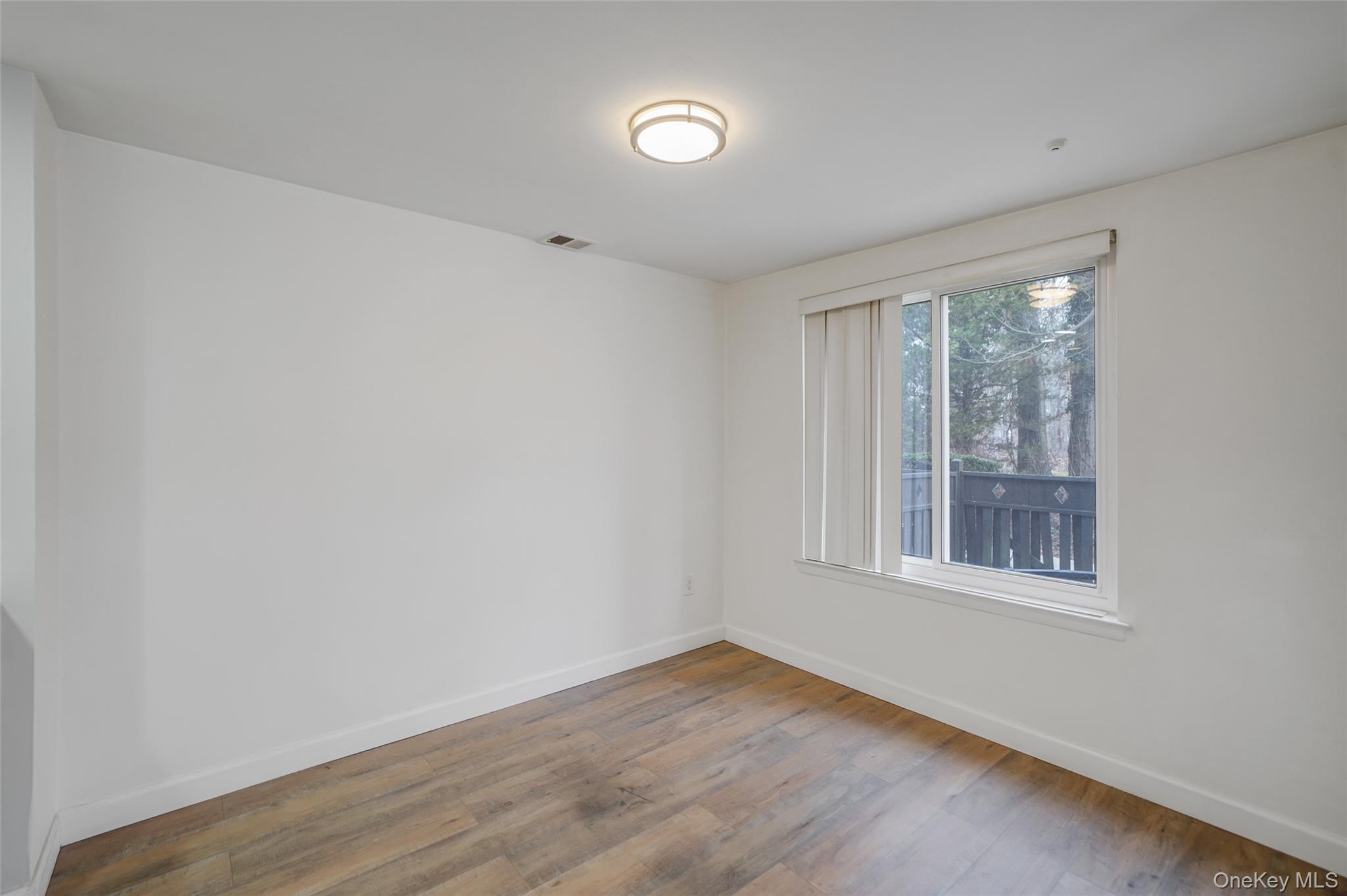 #20 photo, 103 Birchwood Road, Medford , NY 11763