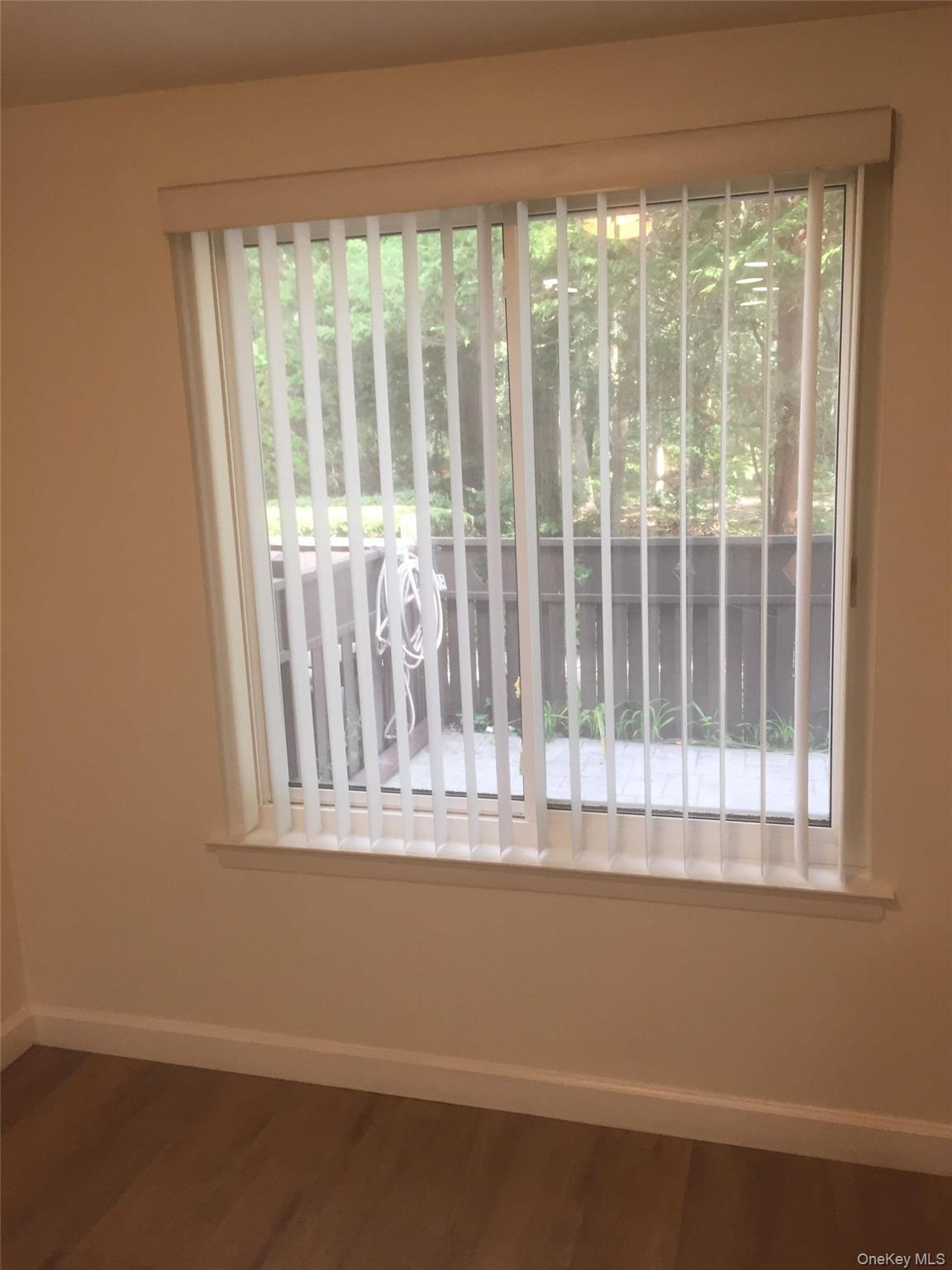 #8 photo, 103 Birchwood Road, 東長島 Medford , NY 11763