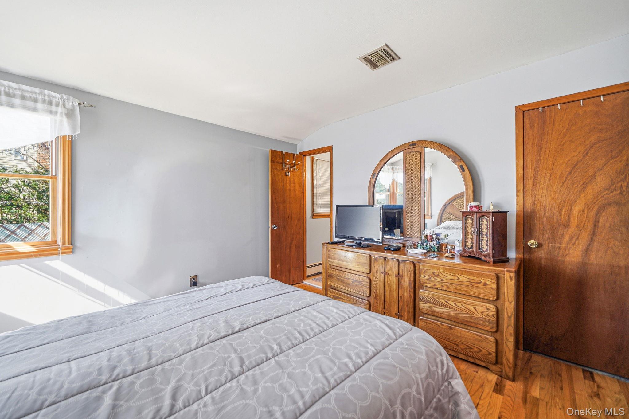 #16 photo, 300 Tyler Avenue, Miller Place , NY 11764