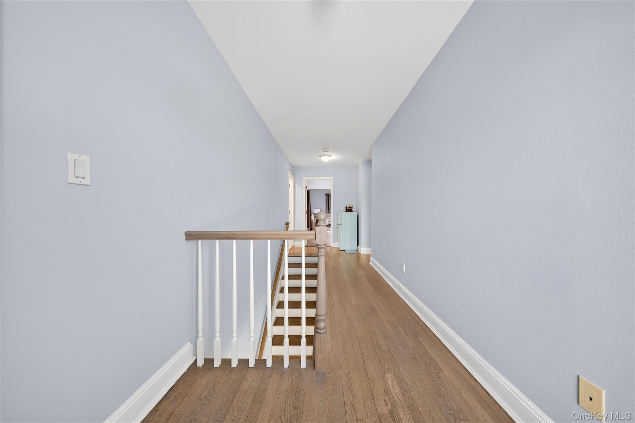 #12 photo, 14 Mackay Way, Roslyn , NY 11576