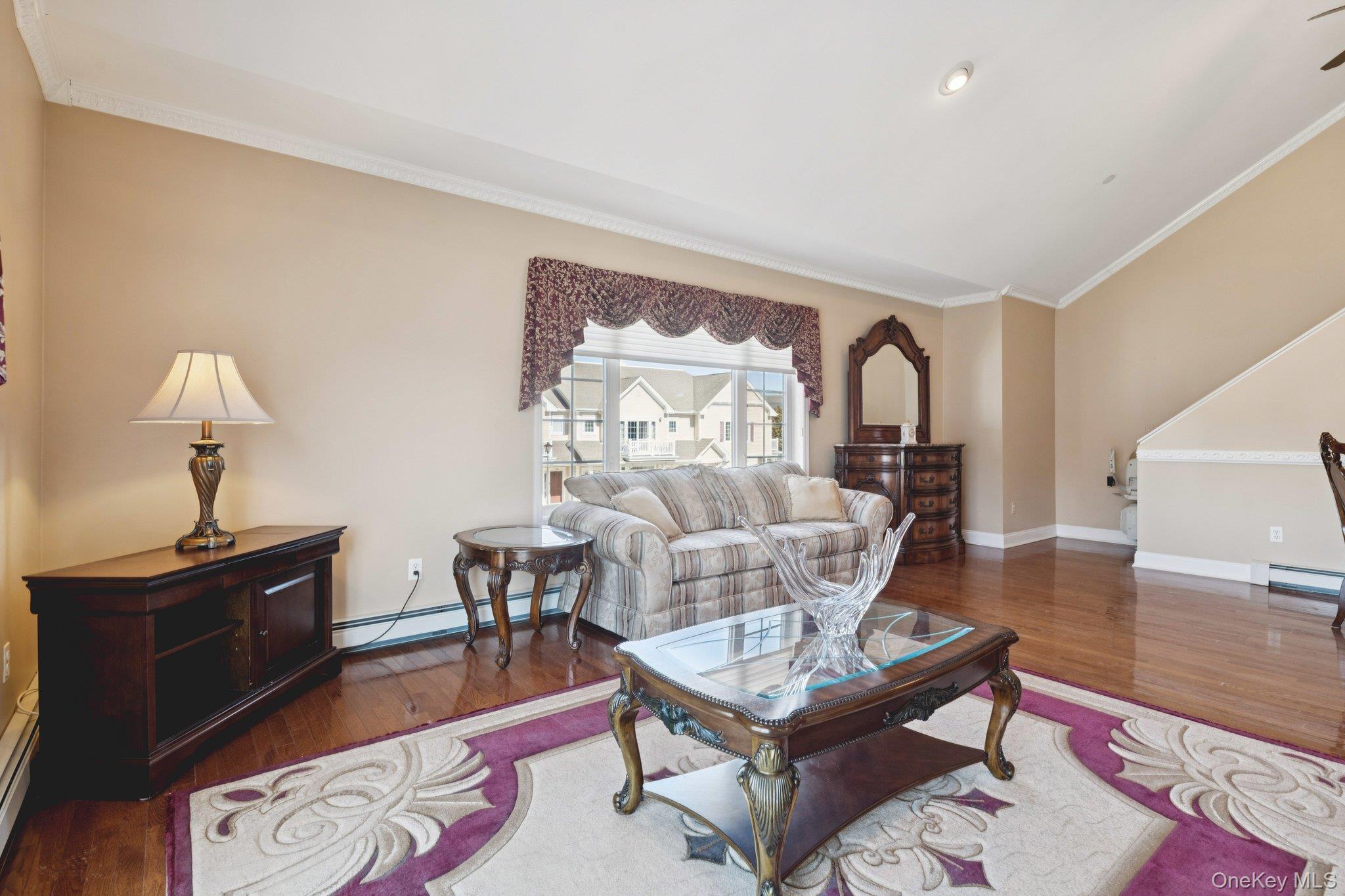 #11 photo, 110 Kenneth Court, Amityville , NY 11701