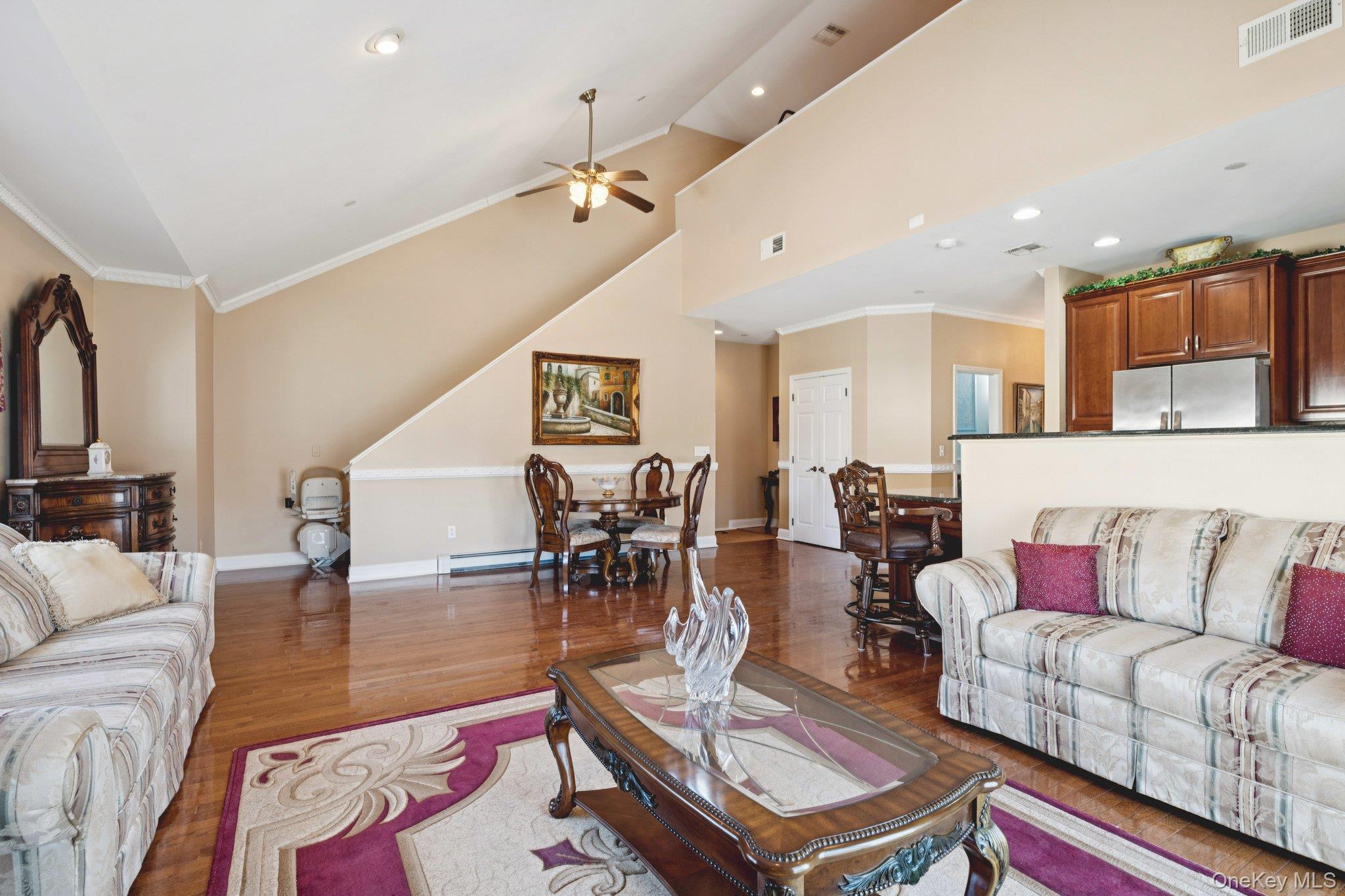 #16 photo, 110 Kenneth Court, Amityville , NY 11701