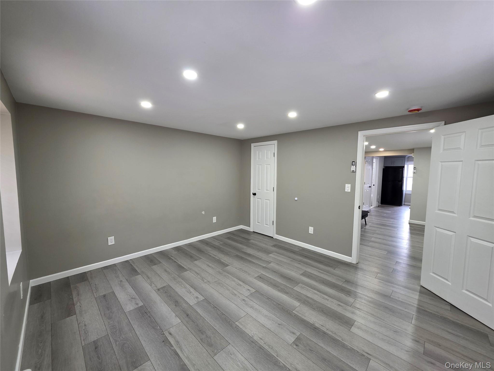 #4 photo, 269 Willis Avenue, 롱 아일랜드 Mineola , NY 11501