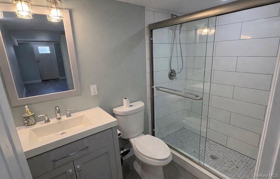 #15 photo, 39 West Lane, सफ़ोक काउंटी Bay Shore , NY 11706