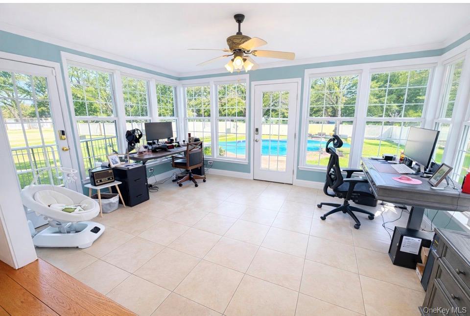 #19 photo, 39 West Lane, सफ़ोक काउंटी Bay Shore , NY 11706