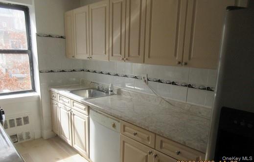 #5 photo, 2866 Marion Avenue, 布朗士 Bronx , NY 10458