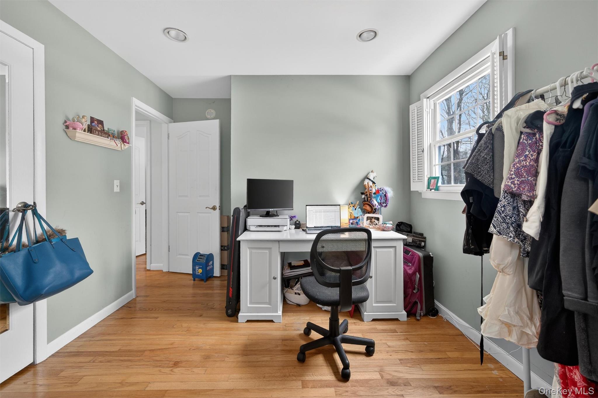 #12 photo, 9 Eros Drive, Airmont , NY 10952