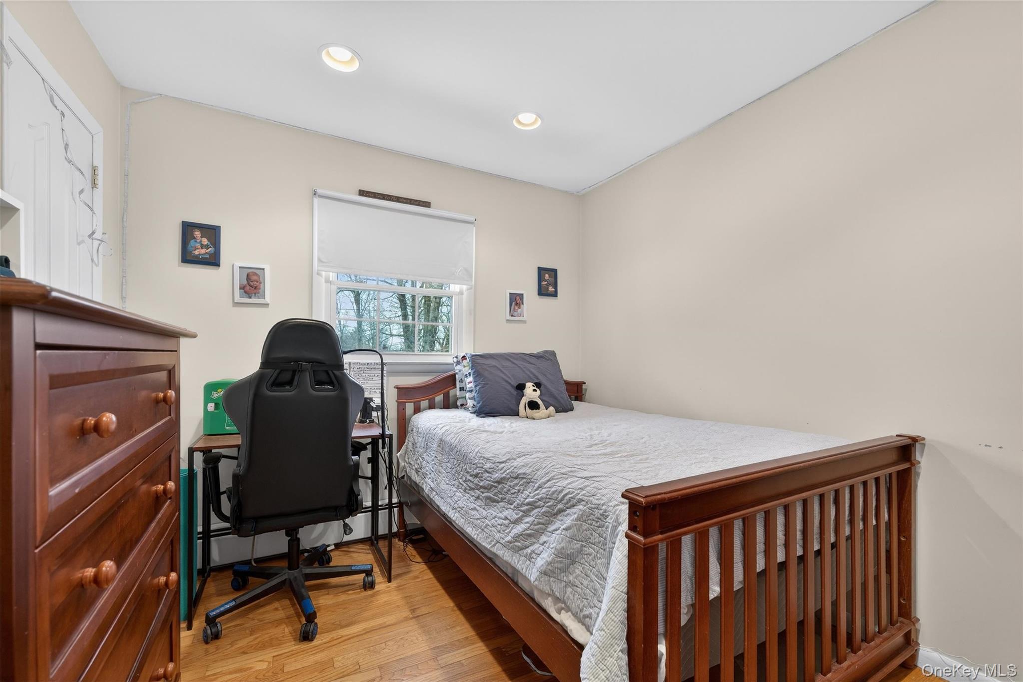 #13 photo, 9 Eros Drive, Airmont , NY 10952