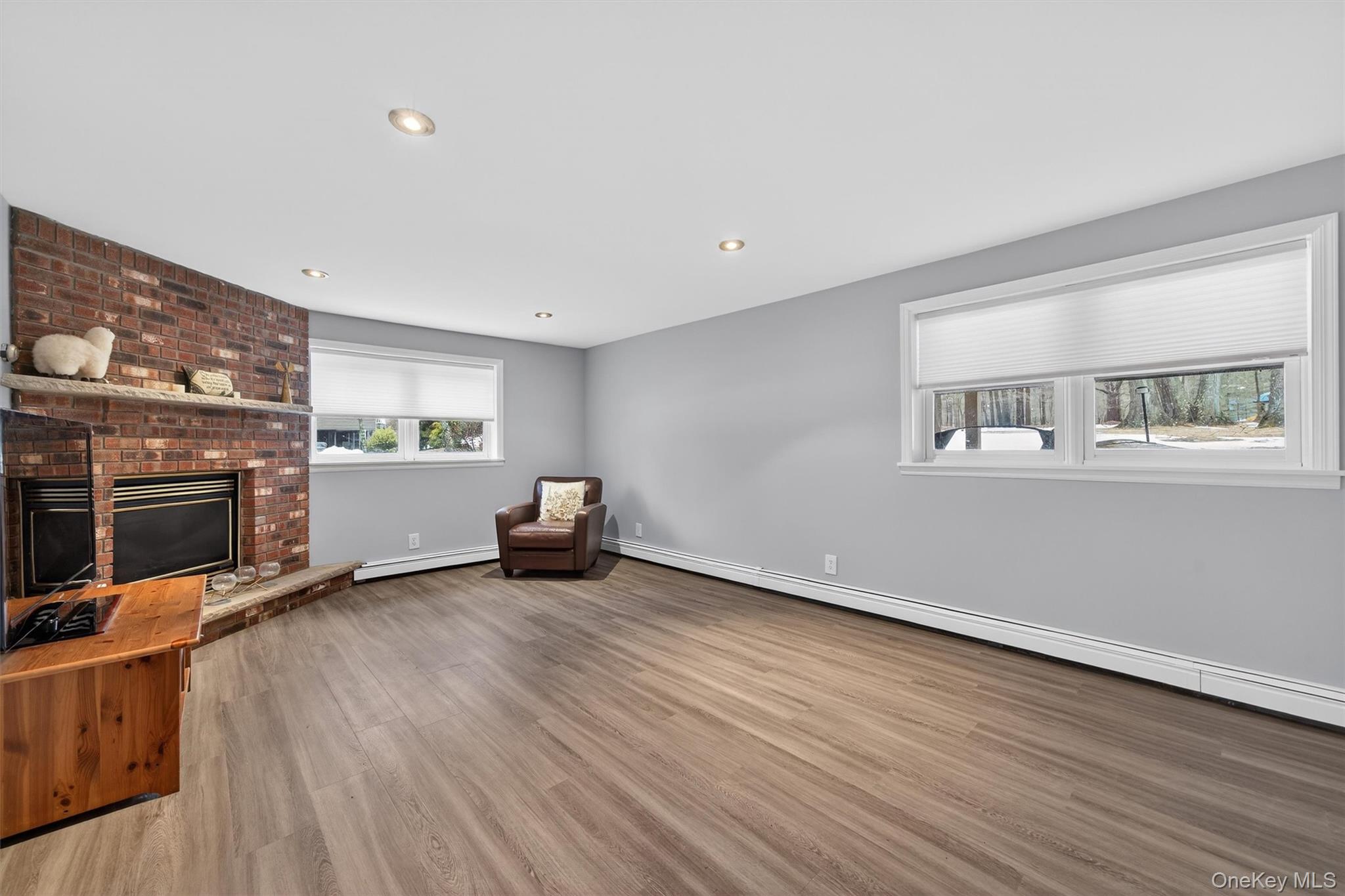 #15 photo, 9 Eros Drive, Airmont , NY 10952