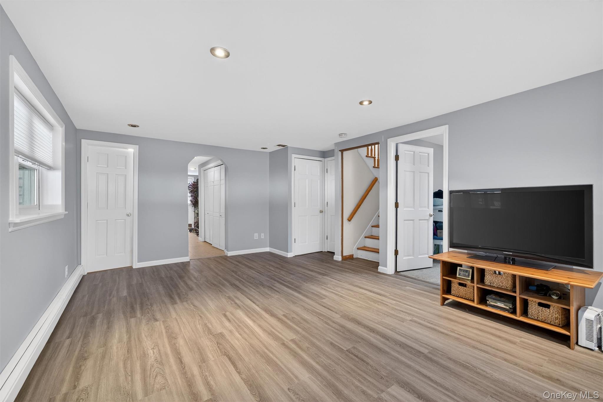 #17 photo, 9 Eros Drive, Airmont , NY 10952