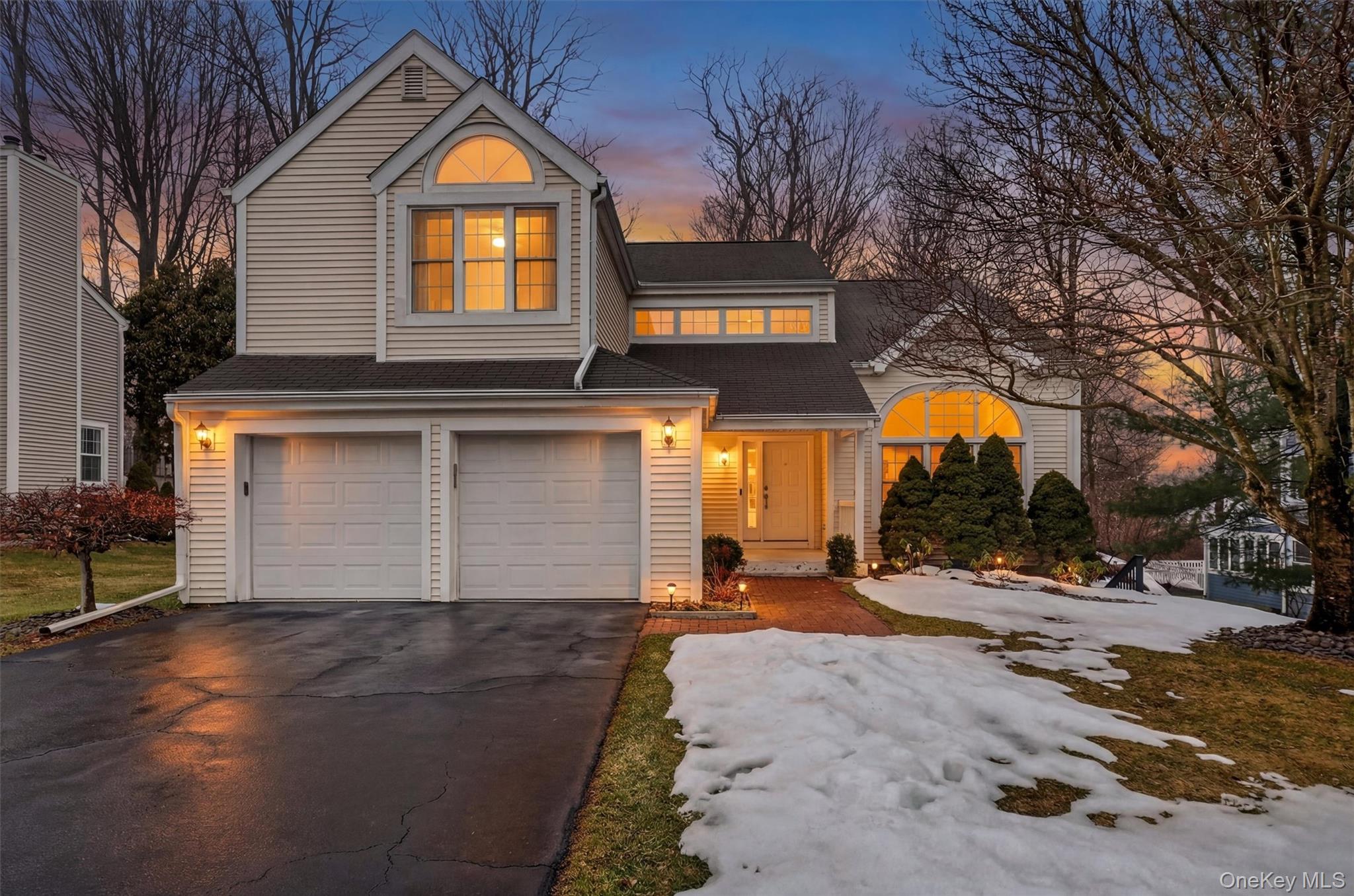 #1 photo, 3158 Stoneleigh Court, Yorktown Heights , NY 10598