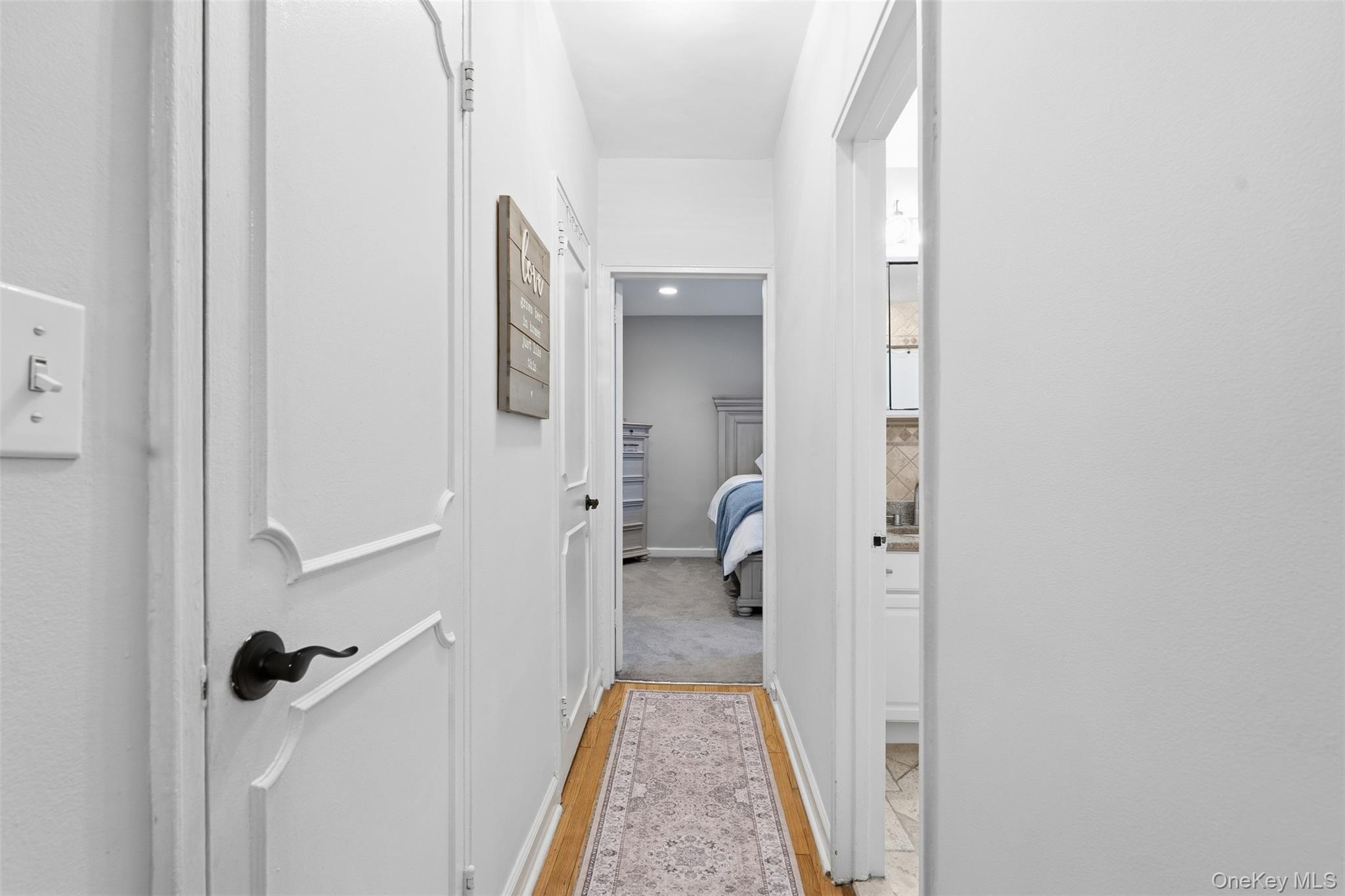 #14 photo, 101 Old Mamaroneck Road, White Plains , NY 10605