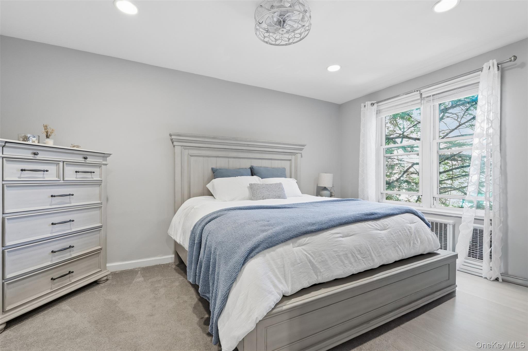 #18 photo, 101 Old Mamaroneck Road, White Plains , NY 10605