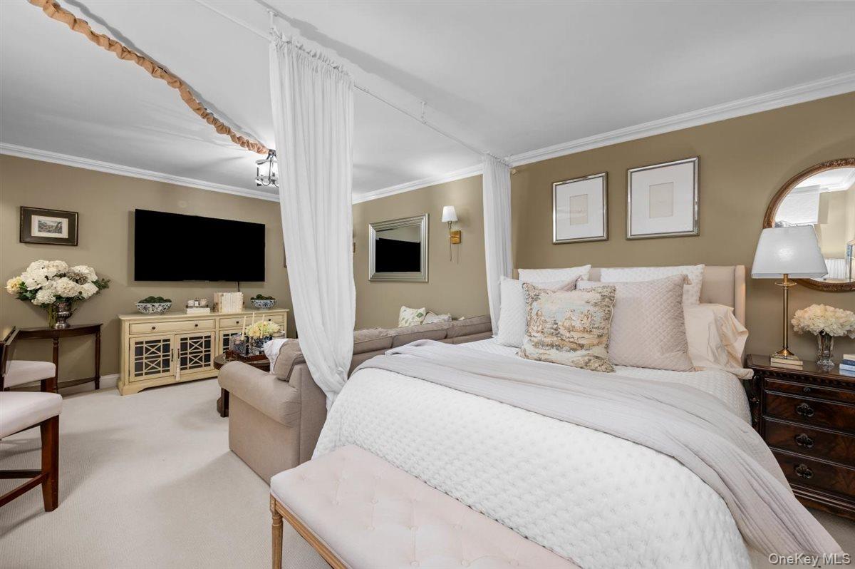 #11 photo, 1 Bryant Crescent, White Plains , NY 10605