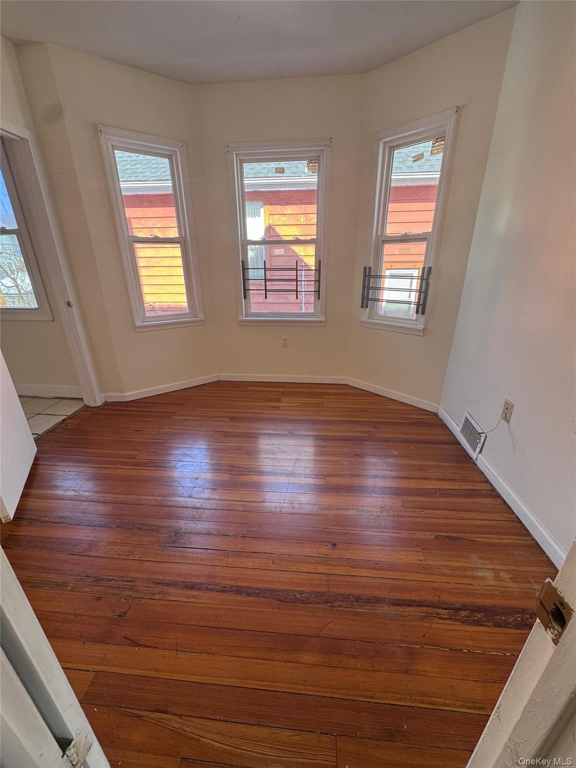 #13 photo, 4 Gray Street, Poughkeepsie , NY 12603