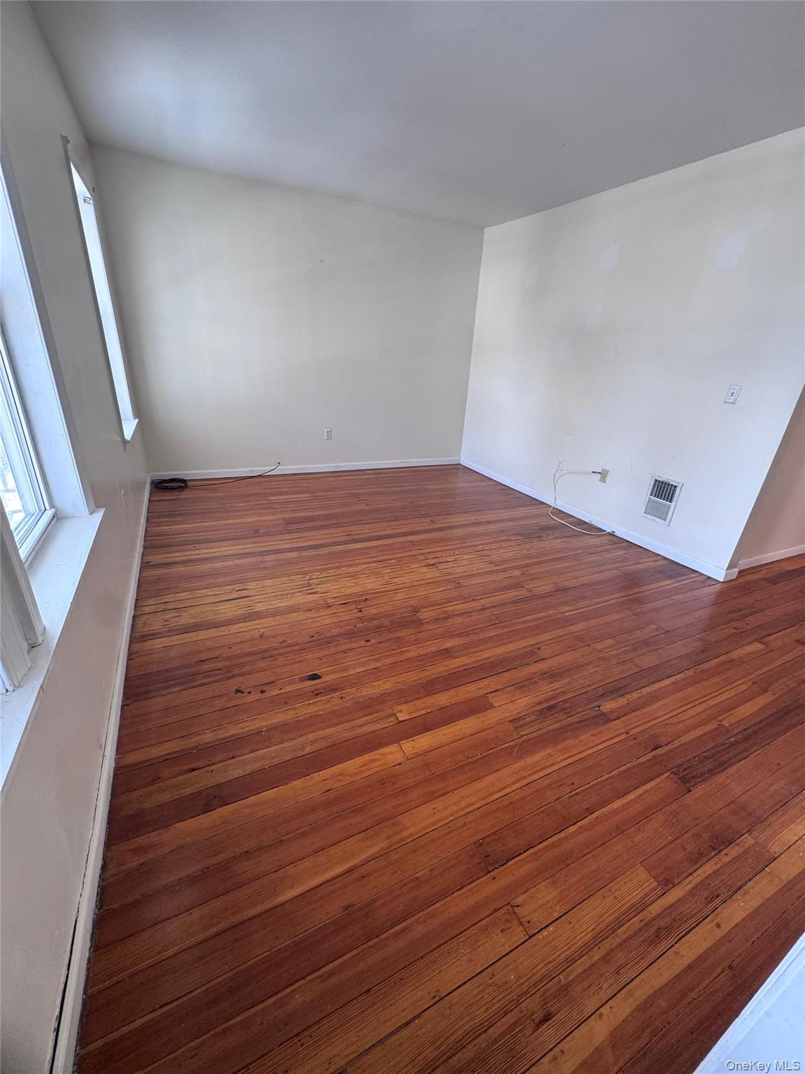 #9 photo, 4 Gray Street, Poughkeepsie , NY 12603