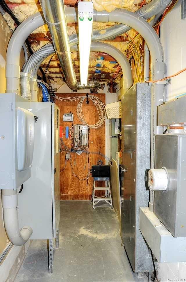 #14 photo, 10 Boice, Hyde Park , NY 12538