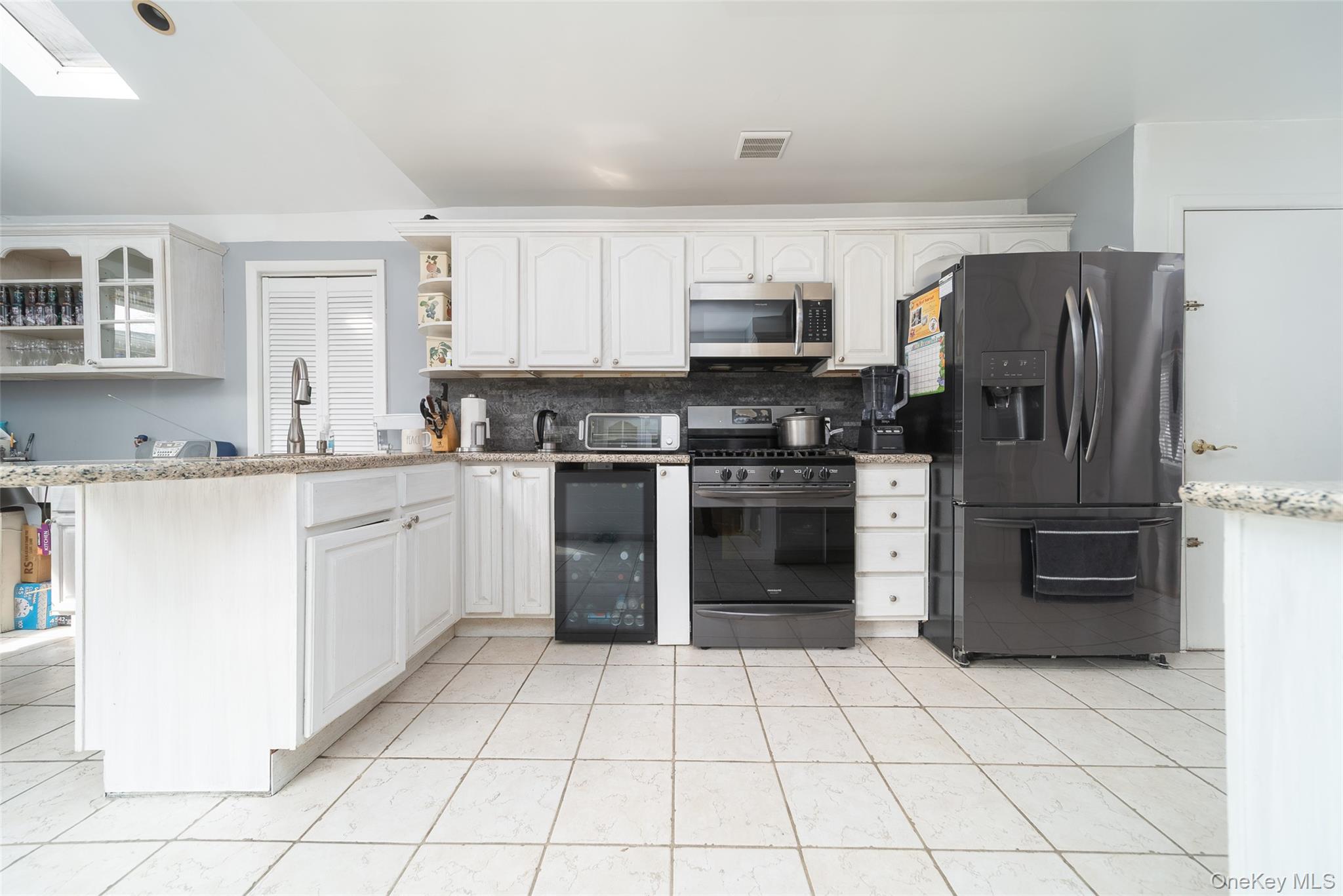 #12 photo, 86-34 Francis Lewis Boulevard, Holliswood , NY 11432