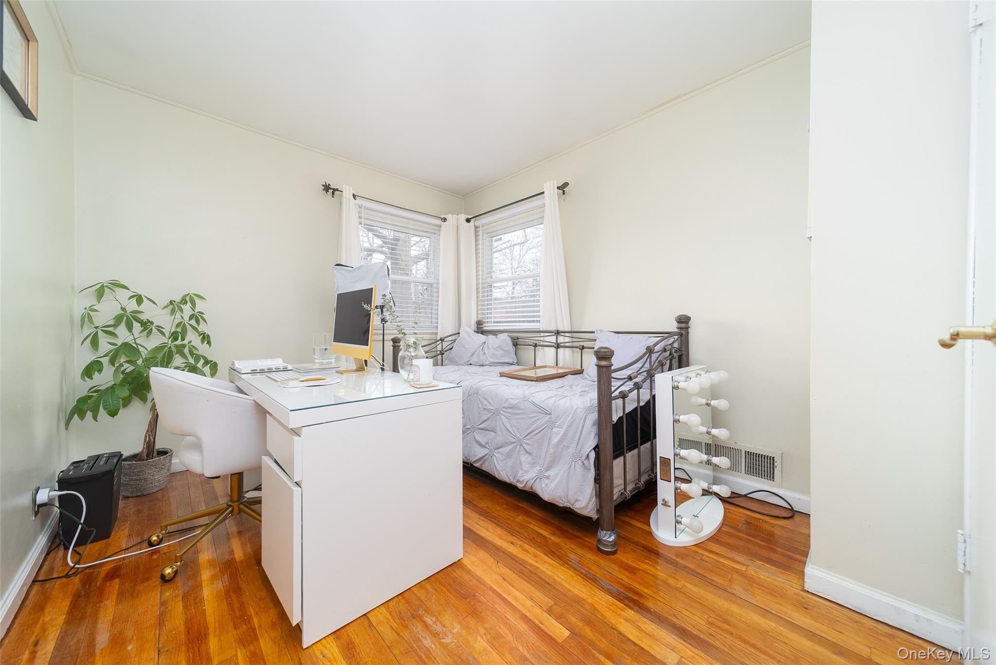 #19 photo, 86-34 Francis Lewis Boulevard, Holliswood , NY 11432