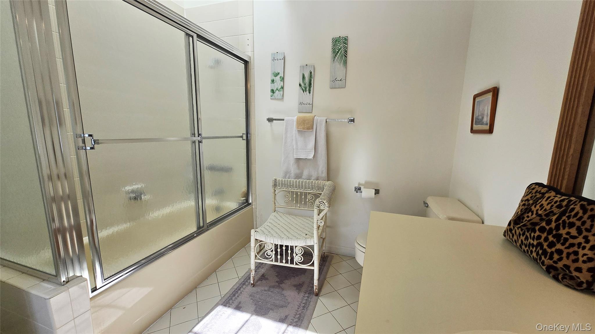 #20 photo, 64 Brittany Lane, מחוז סאפוק Westhampton Beach , NY 11978