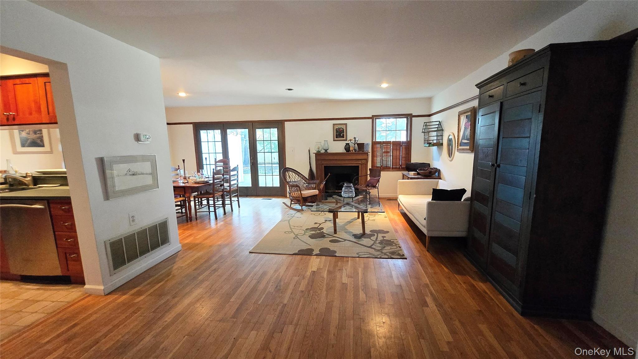 #8 photo, 64 Brittany Lane, מחוז סאפוק Westhampton Beach , NY 11978