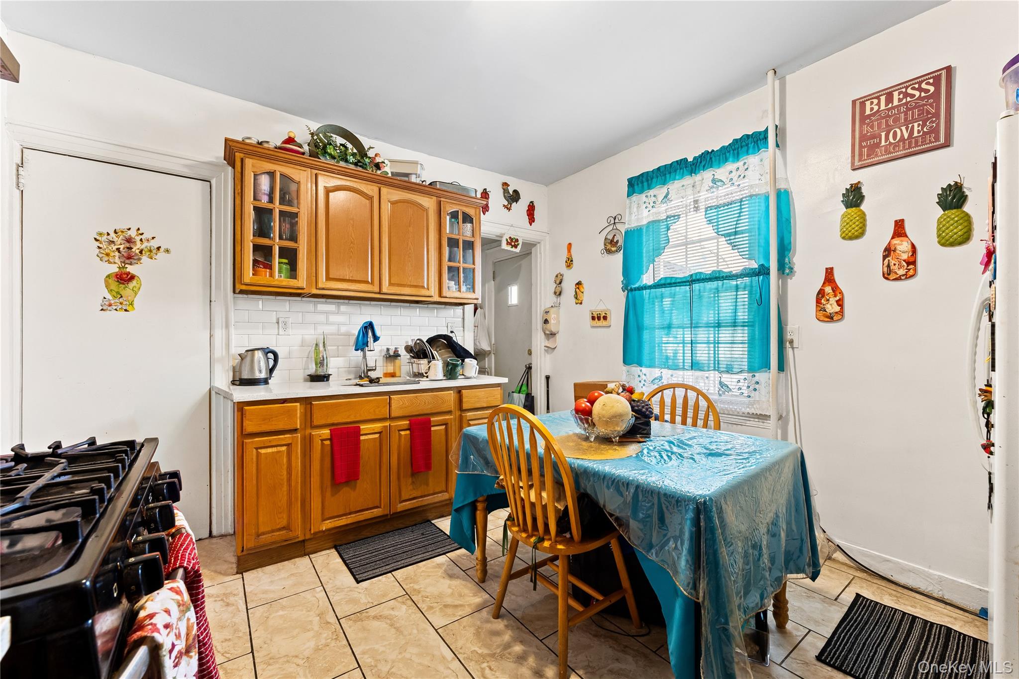 #10 photo, 667 E 230th Street, 브롱크스 Bronx , NY 10466