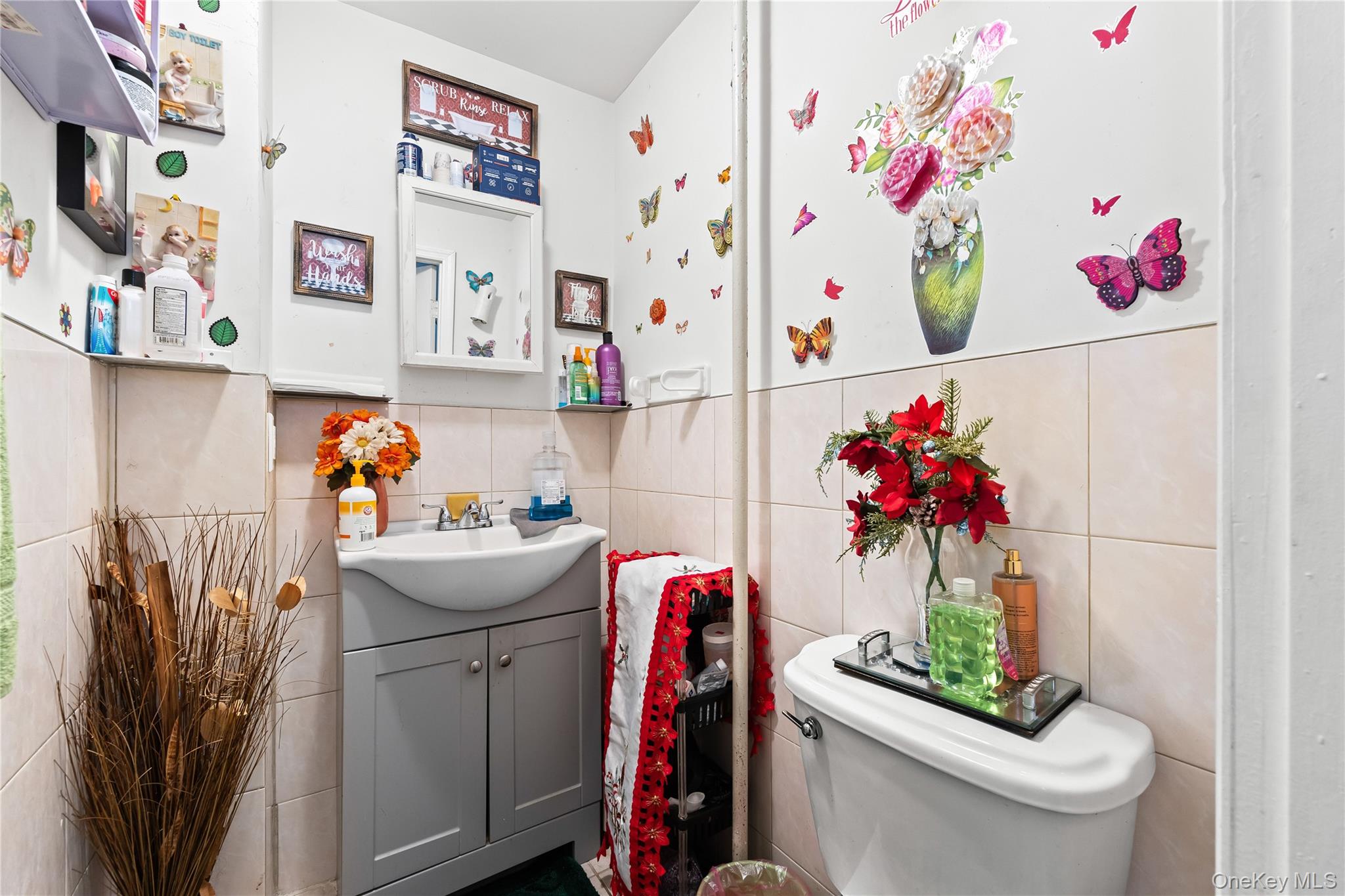 #13 photo, 667 E 230th Street, 브롱크스 Bronx , NY 10466