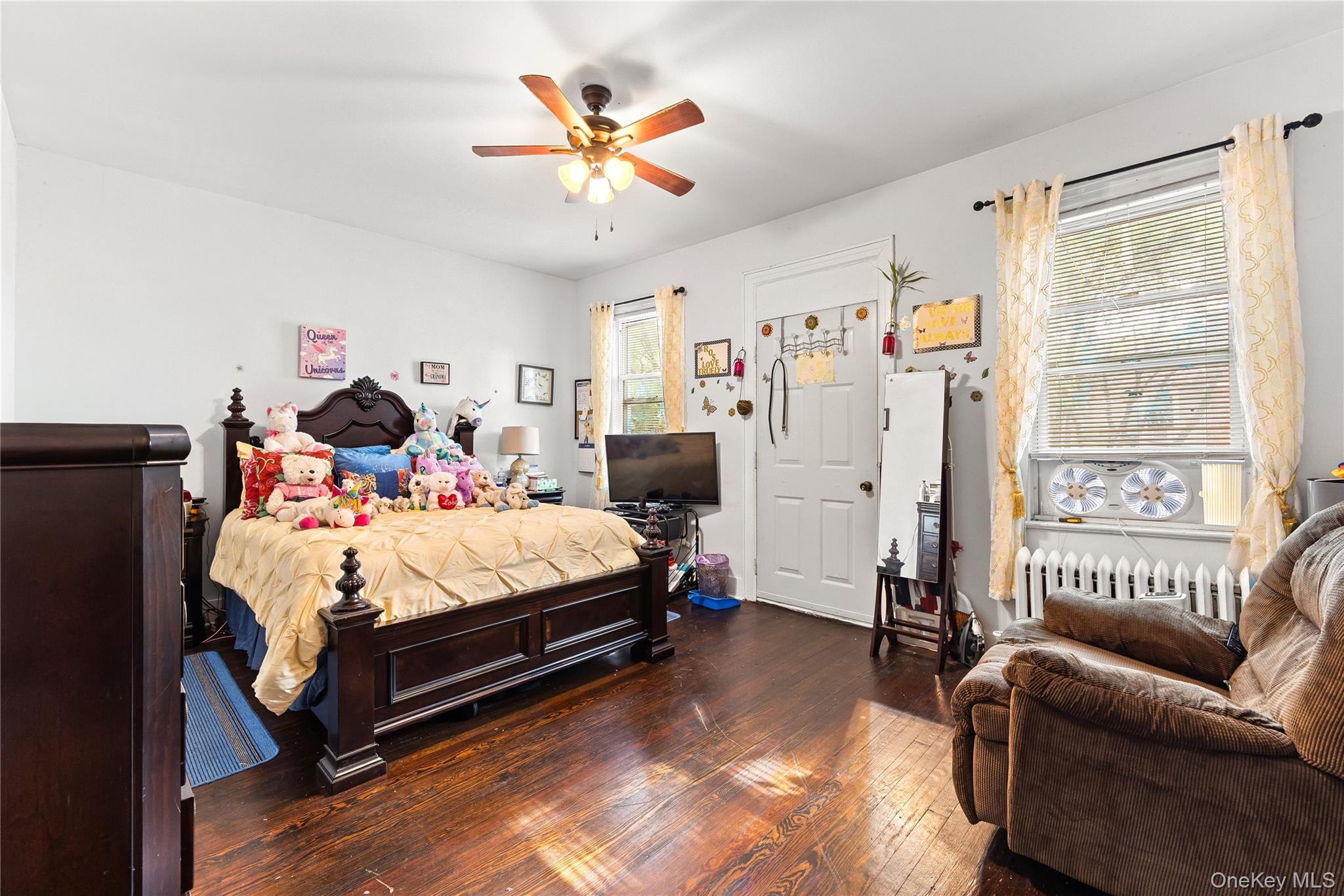 #19 photo, 667 E 230th Street, 브롱크스 Bronx , NY 10466
