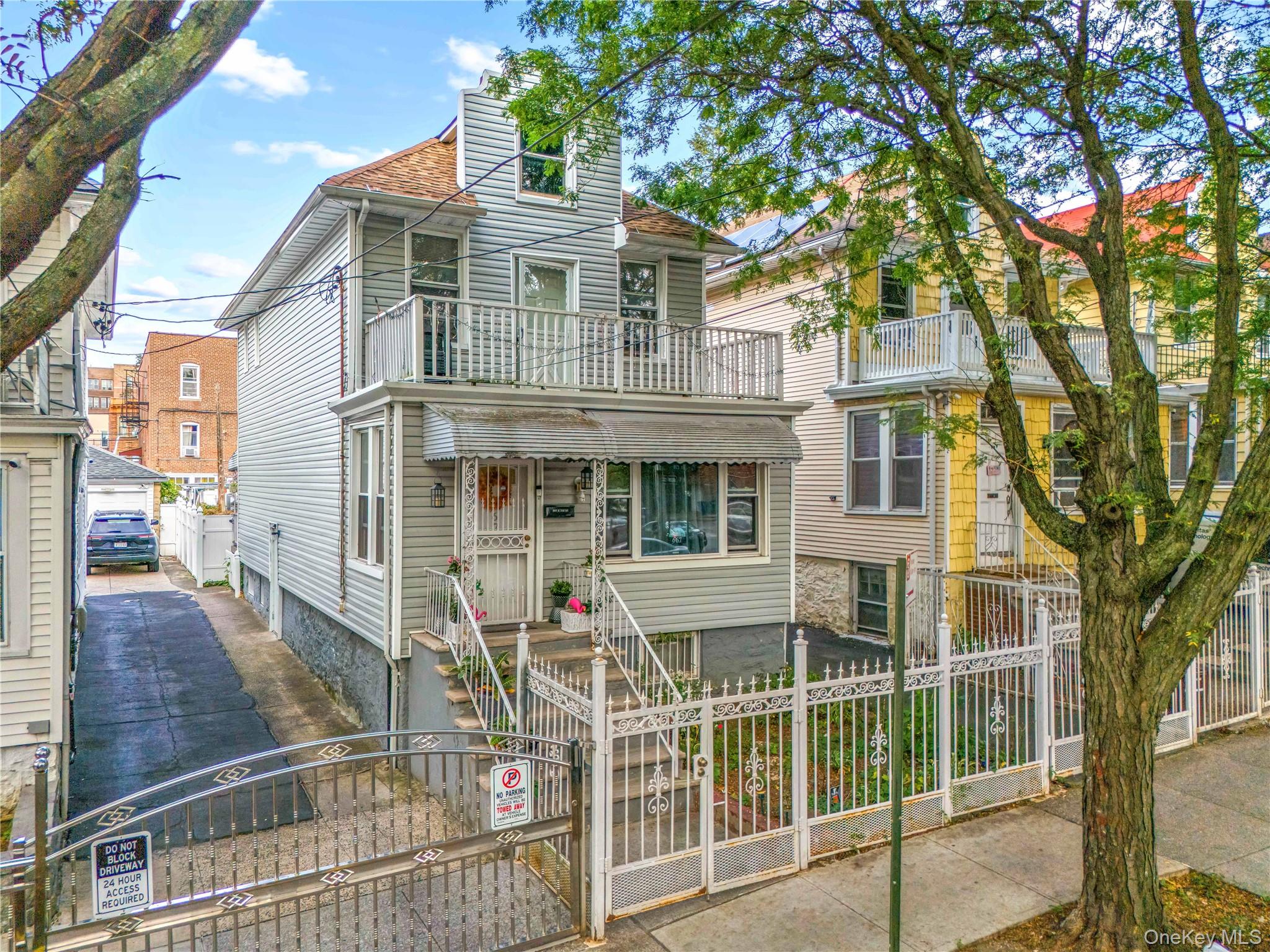 #2 photo, 667 E 230th Street, 브롱크스 Bronx , NY 10466