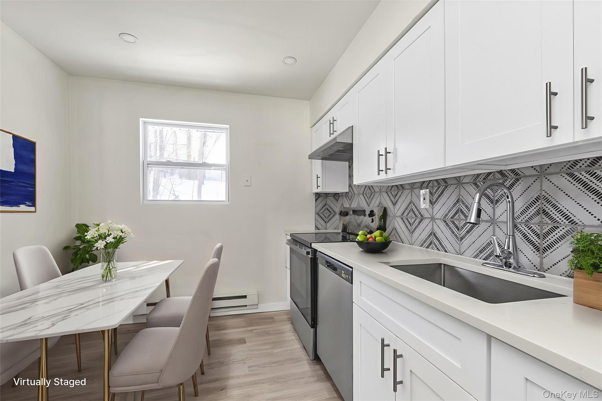 #4 photo, 153 Vernon Valley Road, 롱 아일랜드 East Northport , NY 11731